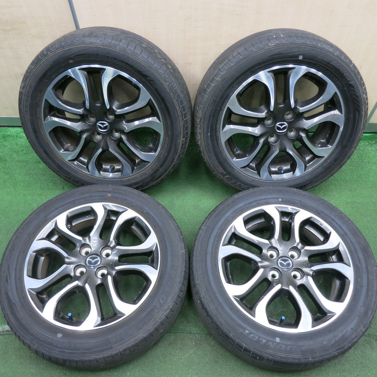 *送料無料* キレイ★マツダ DJ系 デミオ 純正 185/60R16 ダンロップ LE MANS V ルマン5 16インチ PCD100/4H★4070301HAノ