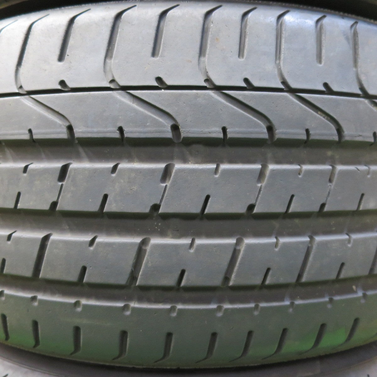 *送料無料* バリ溝！21年！9分★245/40R18 ハイフライ HF805 ピレリ PZERO タイヤ 18インチ レクサス スカイライン ランエボ ソアラ 等★4070810イノタ