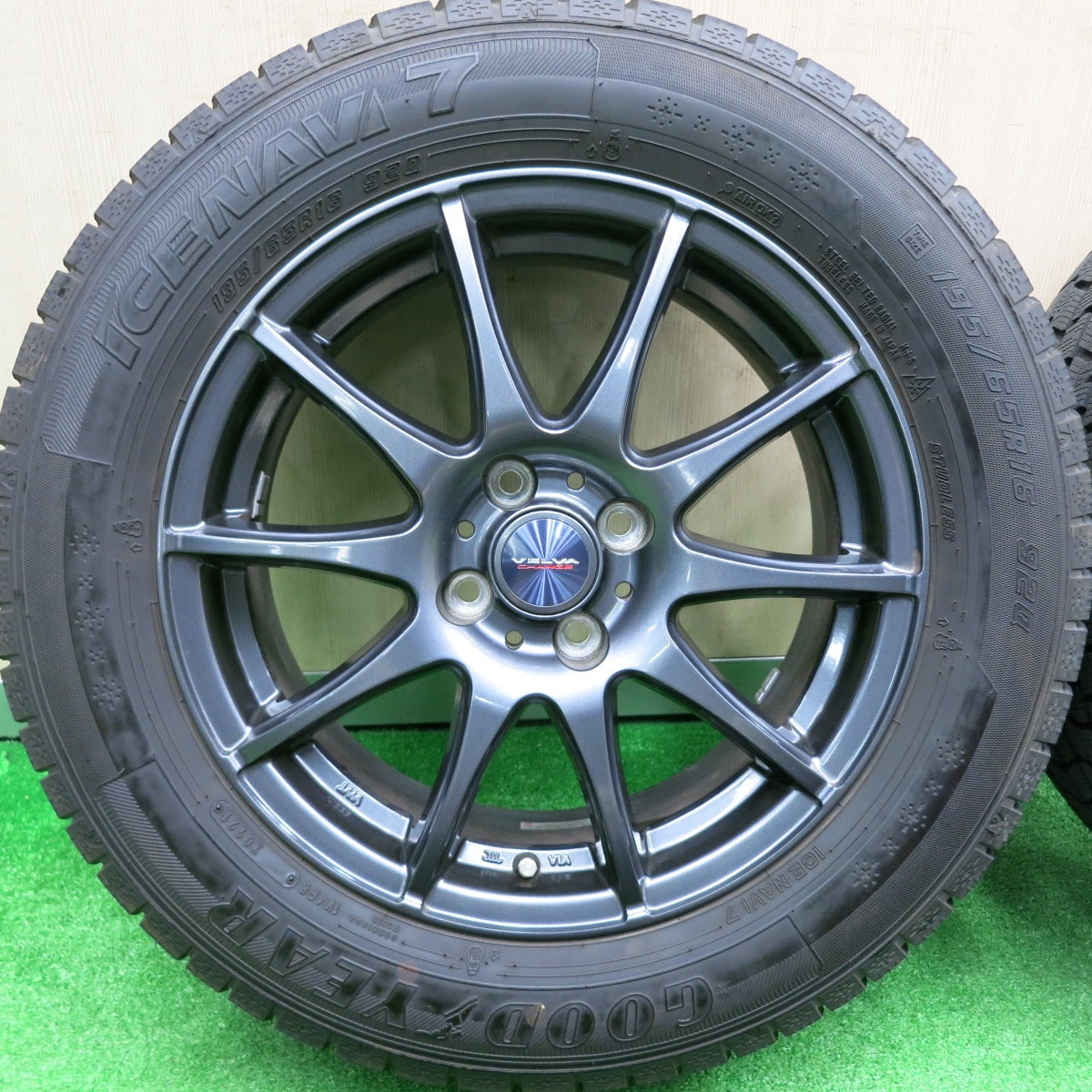 [送料無料] バリ溝！21年！キレイ！9分★スタッドレス 195/65R16 グッドイヤー アイスナビ7 VELVA CHARGE ヴェルヴァ 16インチ PCD100/4H★4100204HAス