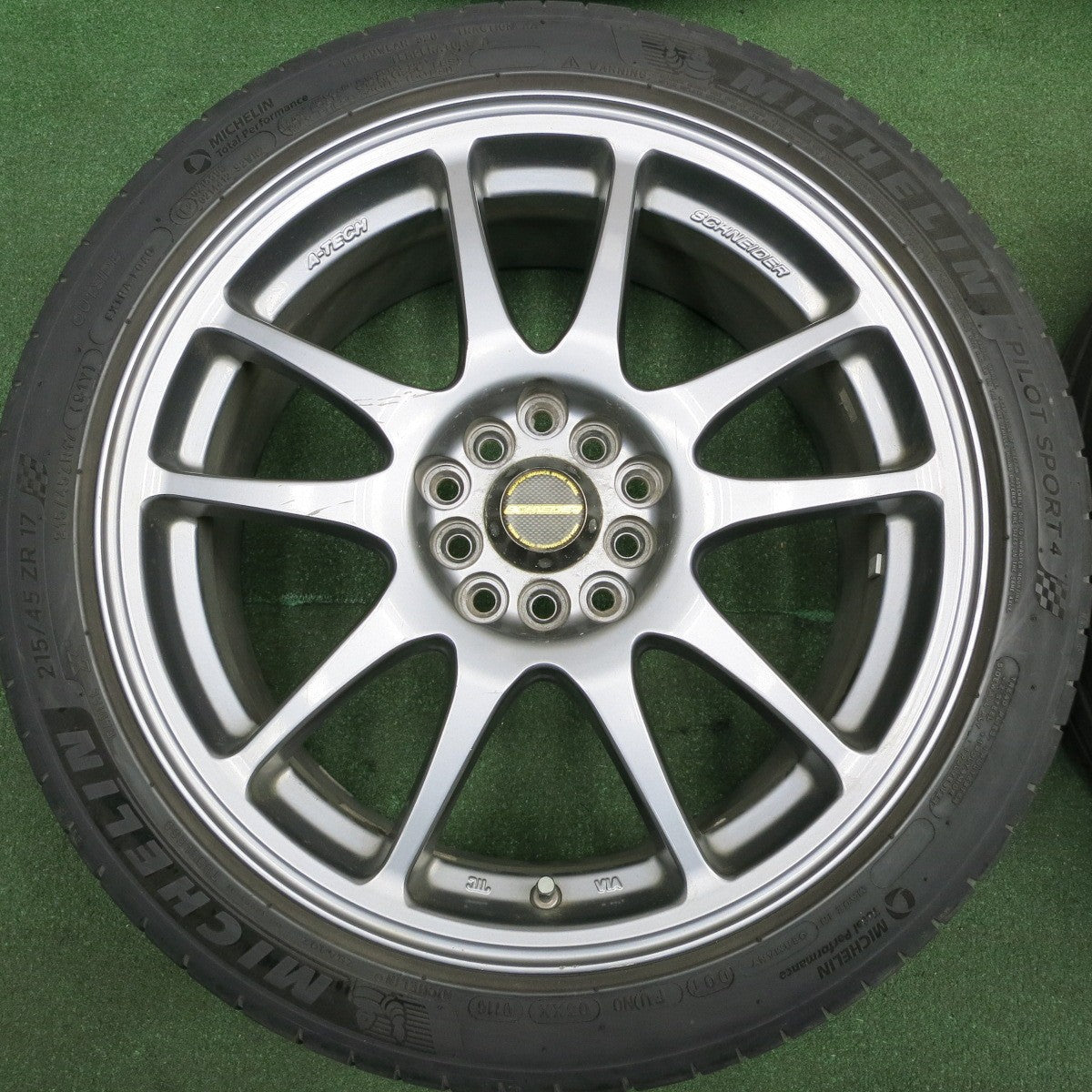 *送料無料* 4本価格★215/45R17 ミシュラン パイロットスポーツ4 SCHNEIDER シュナイダー PCD100 114.3/5H マルチ★4032411HAノ