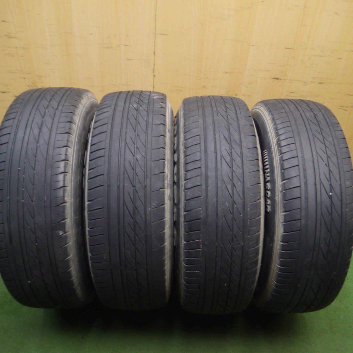 *送料無料* 4本価格★ハイエース等 essex ES-16 CRS 215/65R16C 109/107R グッドイヤー イーグル #1 ホワイトレター PCD139.7/6H★4070108Hノ