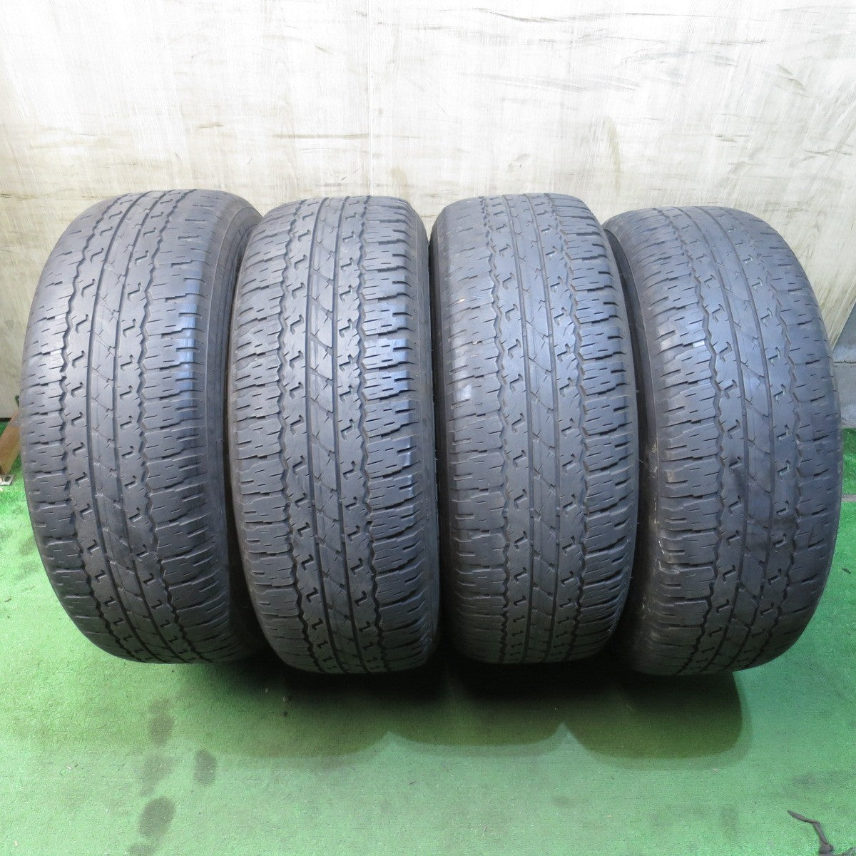 *送料無料* キレイ★トヨタ 125系 ハイラックス 純正 265/65R17 ブリヂストン デューラー A/T 693Ⅲ PCD139.7/6H★4031901クノ