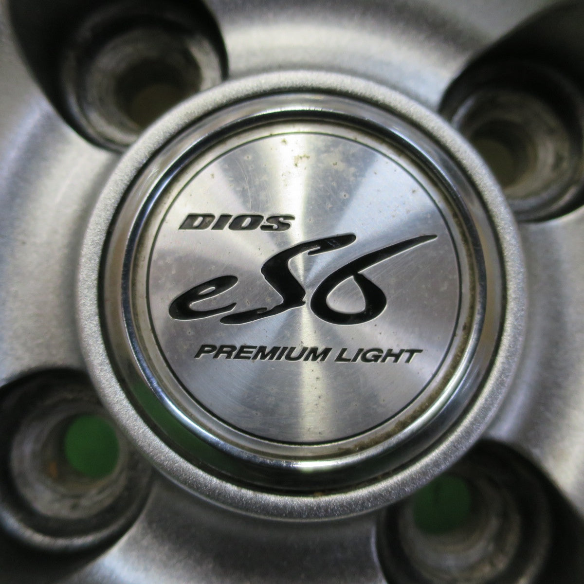 *送料無料* キレイ★DIOS es6 PREMIUM LIGHT ディオス プレミアムライト 15インチ ホイール 15×6J PCD100/4H★4071609イホ