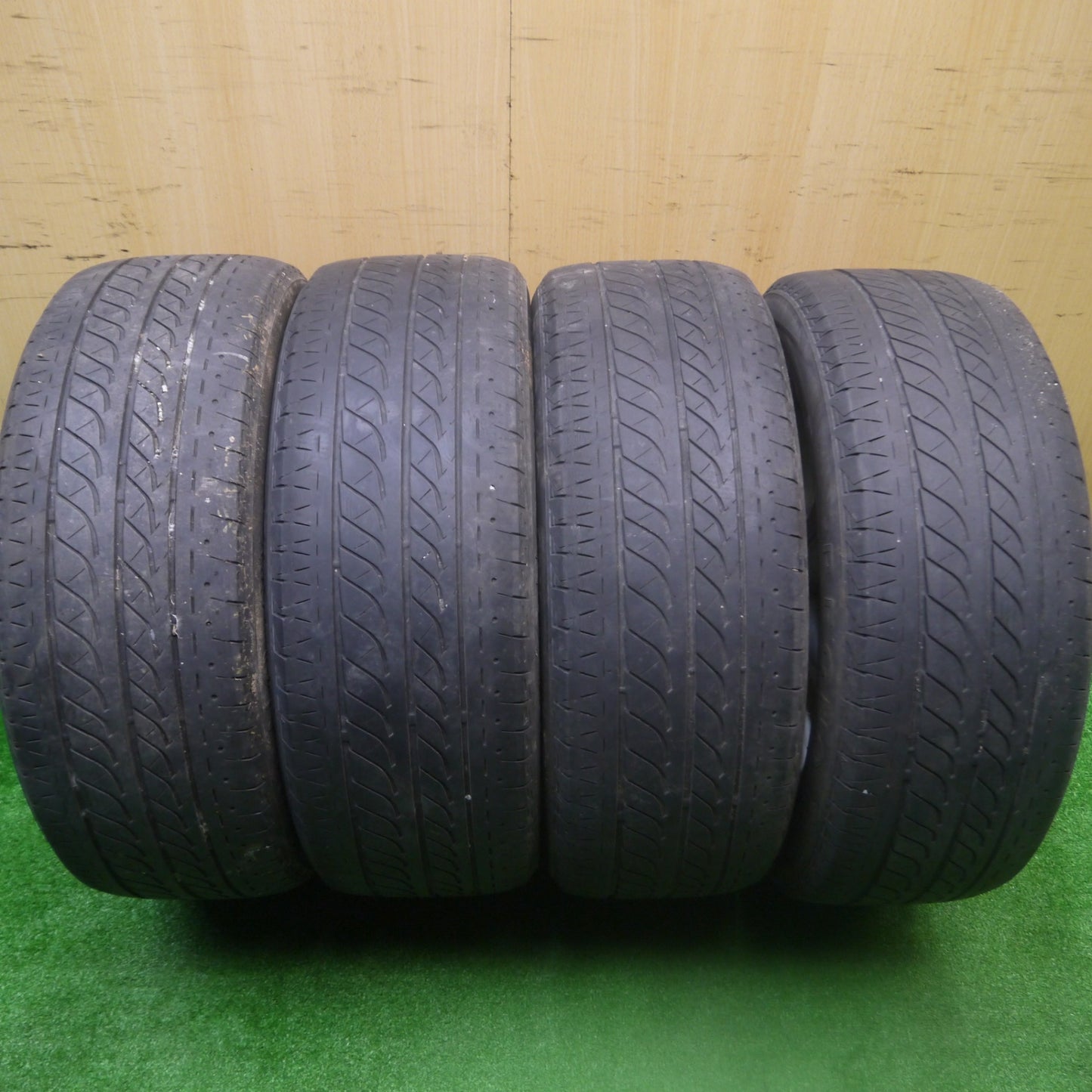 *送料無料* 4本価格★トヨタ プリウスα 純正 215/50R17 ブリヂストン レグノ GRV 17インチ PCD114.3/5H★4082607Hノ