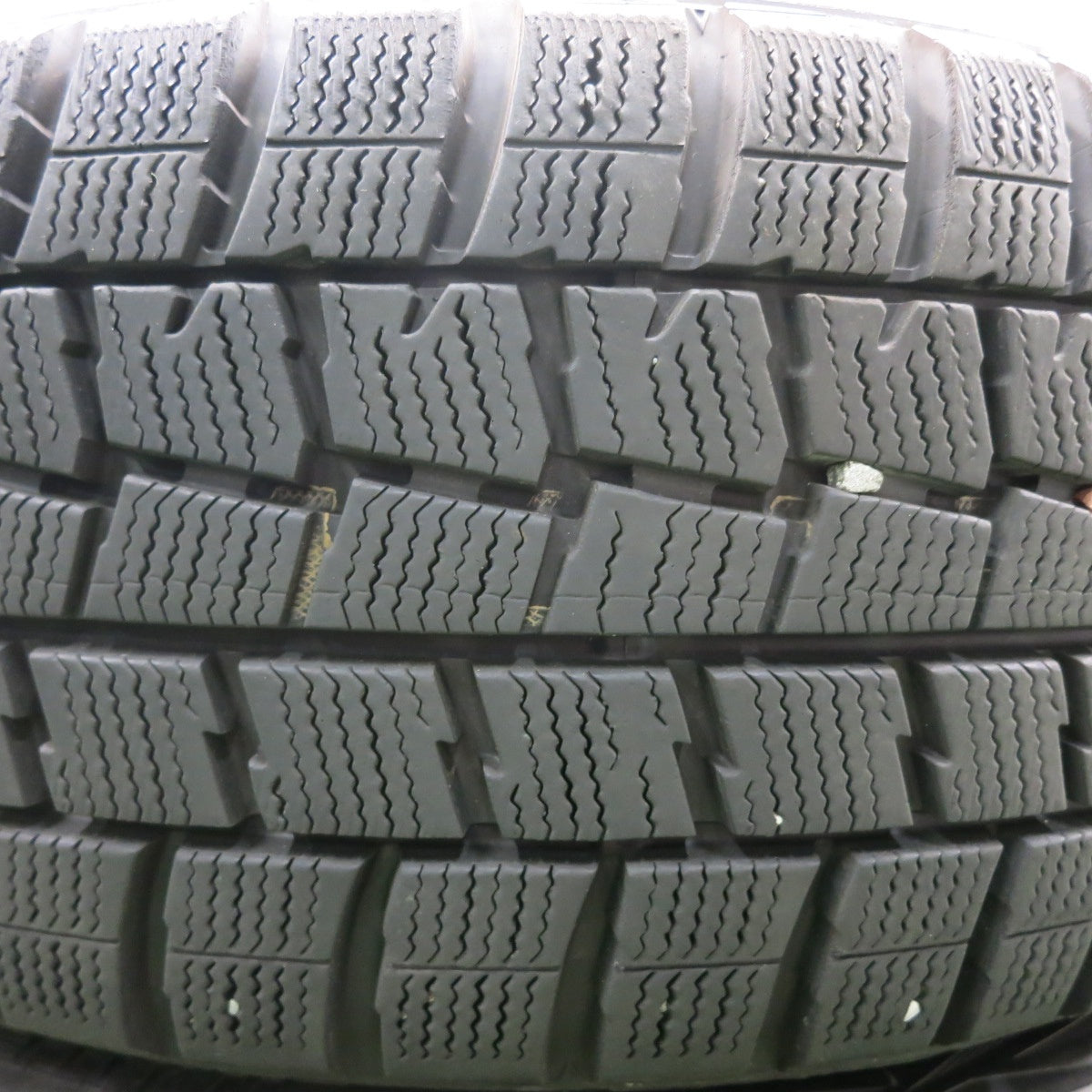 *送料無料* バリ溝！9.5分★ワーゲン等 EUROTECH 225/40R18 スタッドレス ダンロップ ウインターマックス WM01 ユーロテック PCD112/5H★4062502HAス