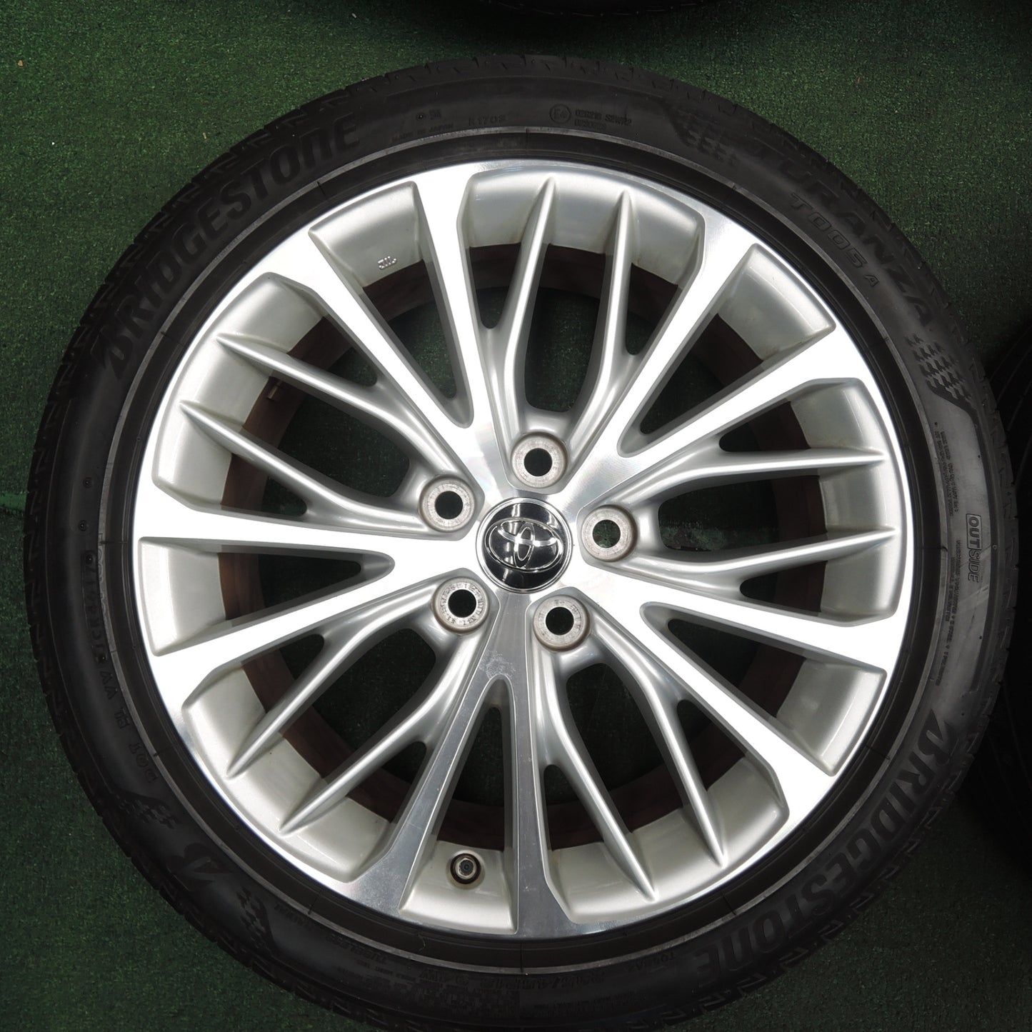 *送料無料* センサー付！キレイ★トヨタ 70系 カムリ 純正 235/45R18 ブリヂストン トランザ T005A PCD114.3/5H★4031802TNノ