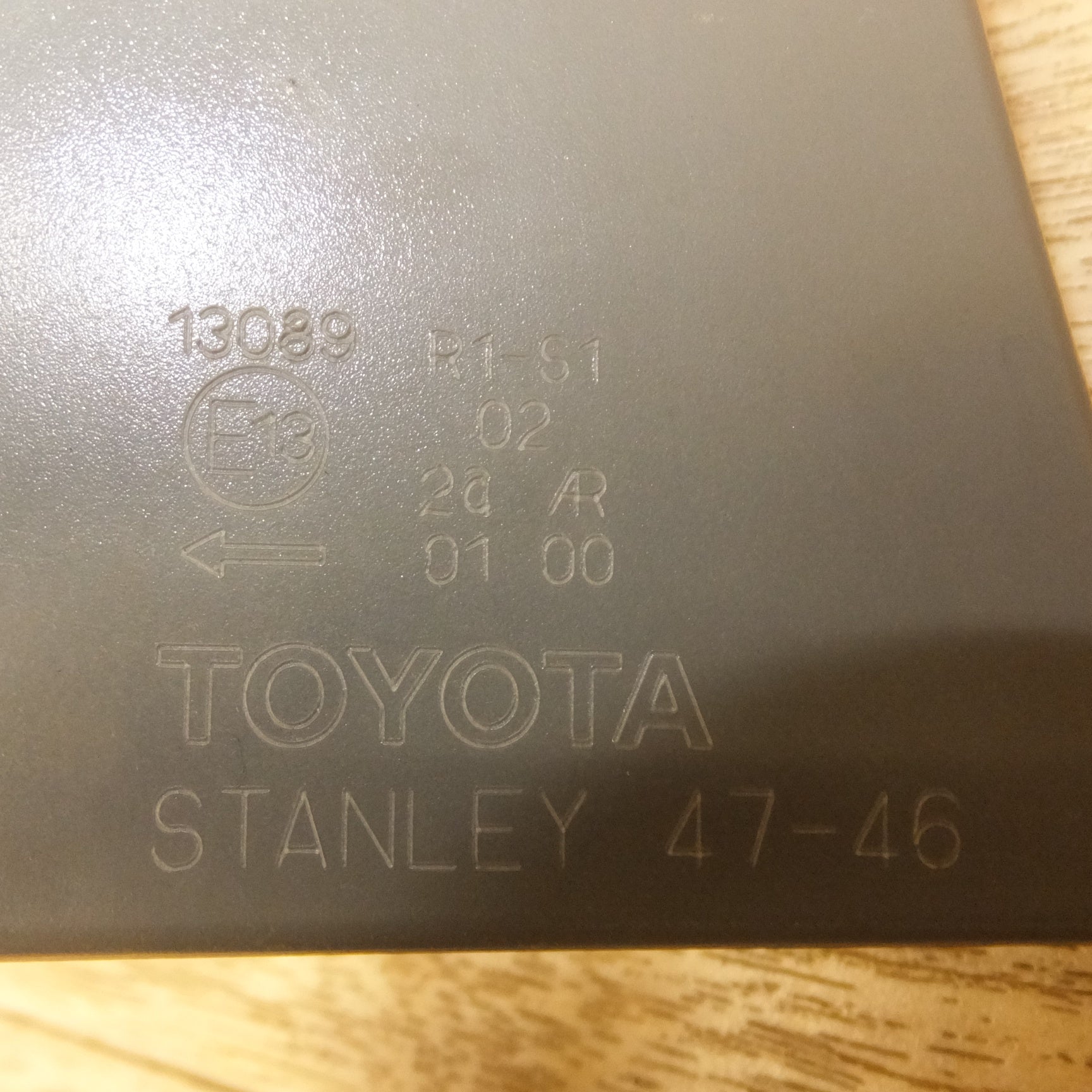 送料無料] キレイ☆トヨタ TOYOTA 純正 プリウスα ZVW40 ZVW41 テールライト STANLEY 47-46 左 右 セッ |  名古屋/岐阜の中古カー用品・工具の買取/販売ならガレージゲット