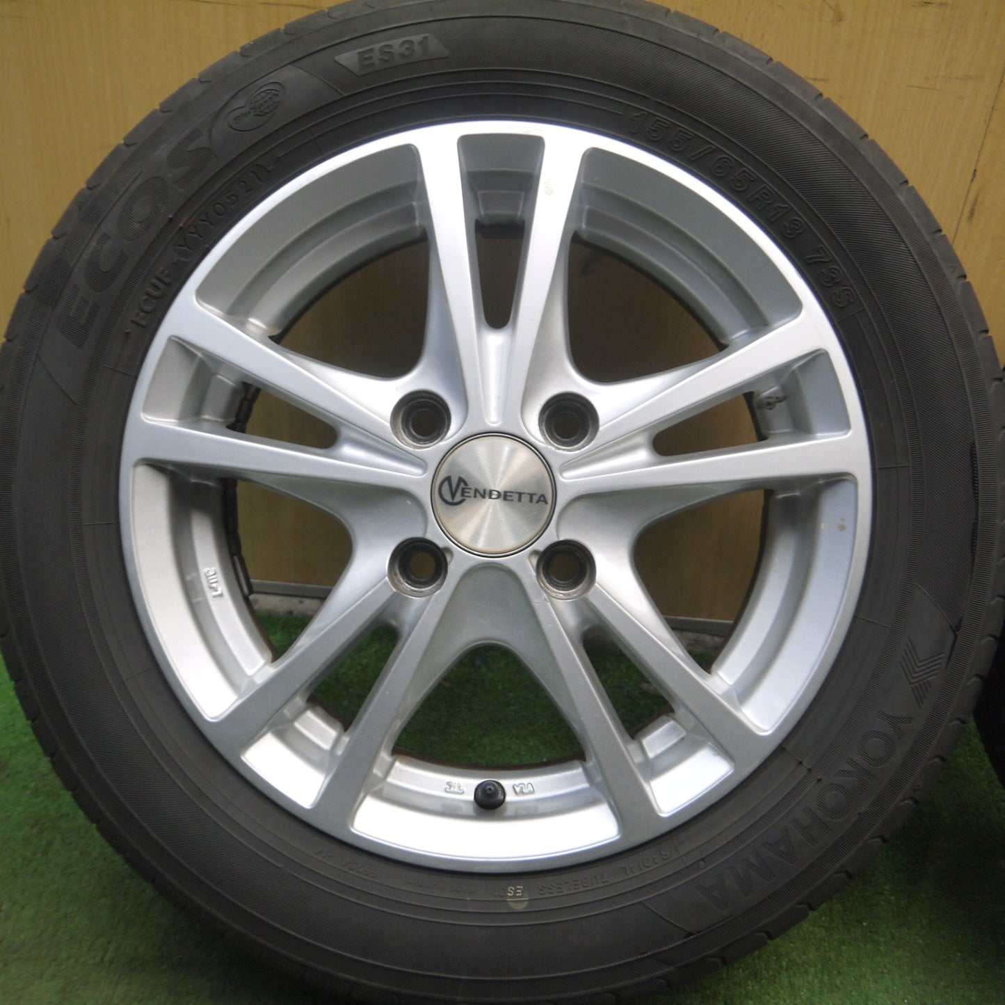 *送料無料* 4本価格！21年★155/65R13 ヨコハマ エコス ES31 VENDETTA 13インチ PCD100/4H★4032201Hノ