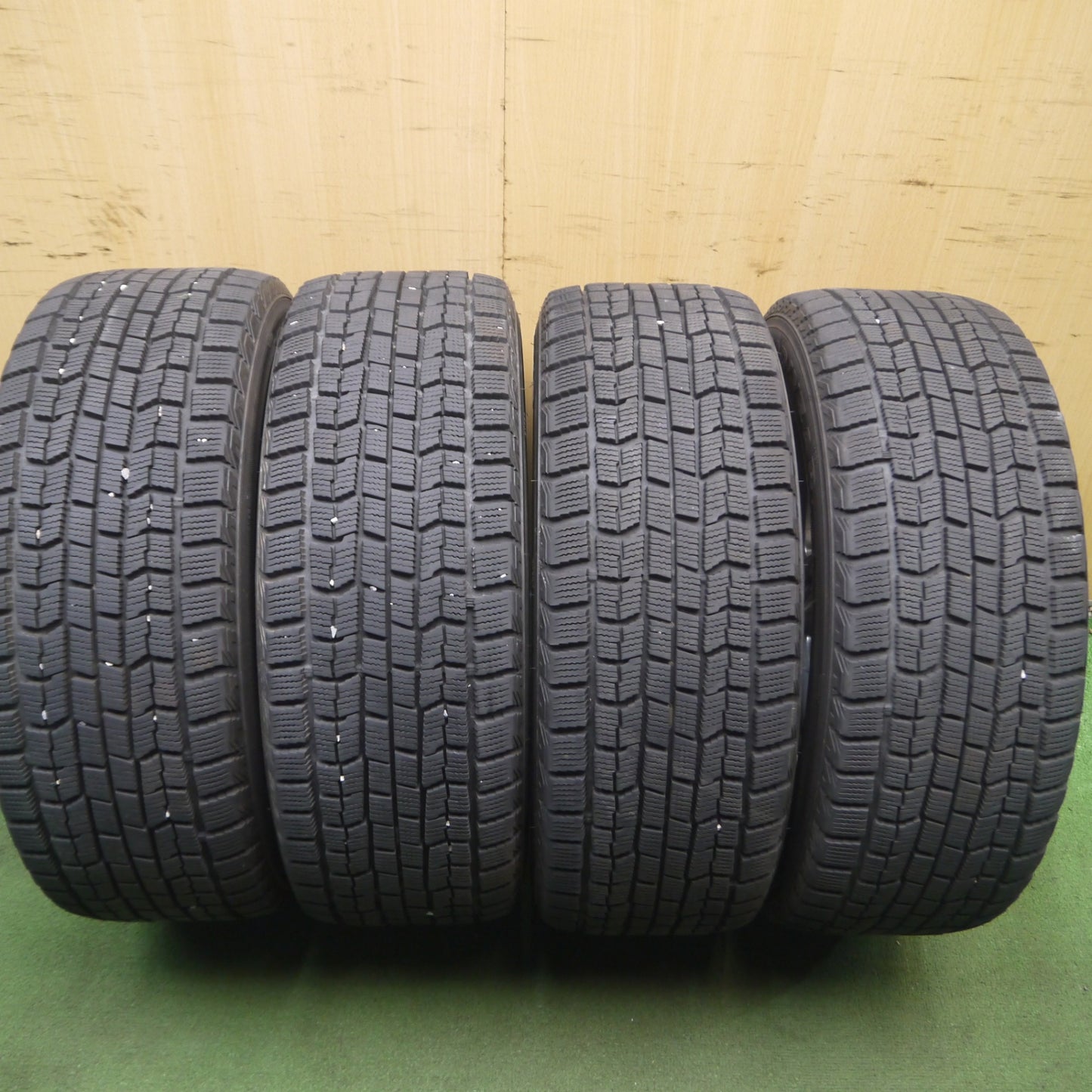 *送料無料* バリ溝！9.5分★ボルボ V70 純正 205/55R16 スタッドレス グッドイヤー アイスナビ ZEA 16インチ PCD108/5H★4052203Hス