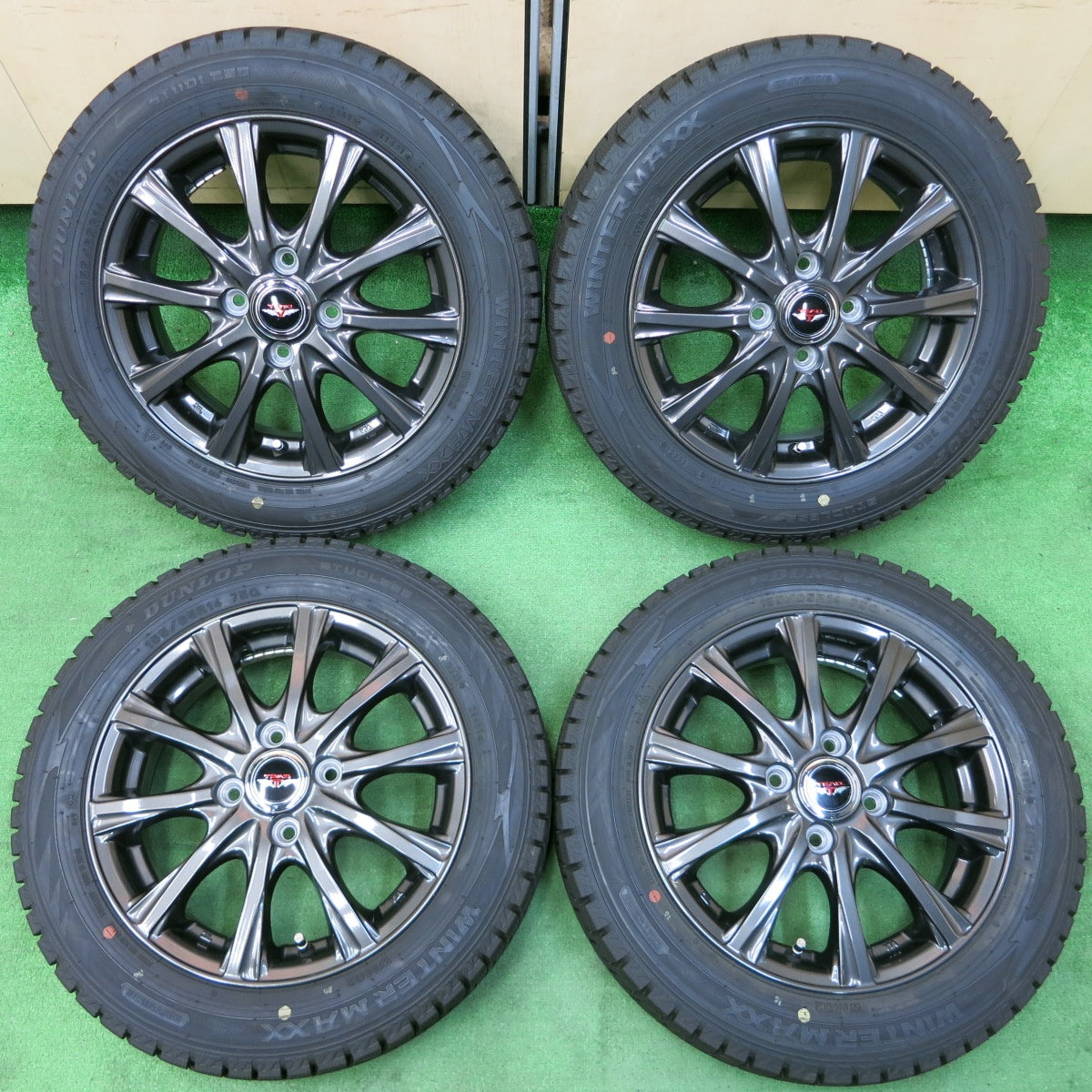 *送料無料* バリ溝！21年！キレイ！ほぼ10分★スタッドレス 155/65R14 ダンロップ ウインターマックス WM02 TEAD テッド 14インチ PCD100/4H★4051610イス