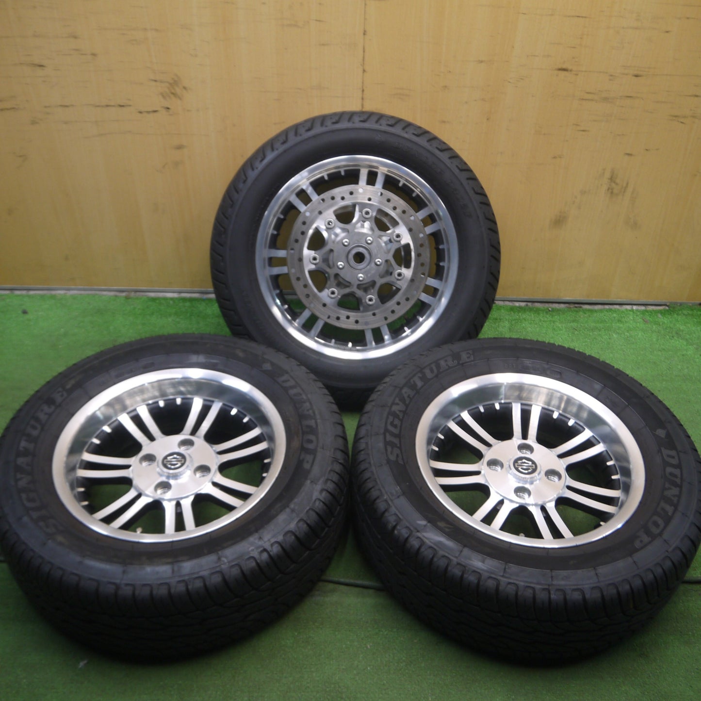 *送料無料* バリ溝！9分★ハーレーダビッドソン トライク 純正 MT90B16 205/65R15 ダンロップ D402F SIGNATURE PCD108/4H★4031314Hノ