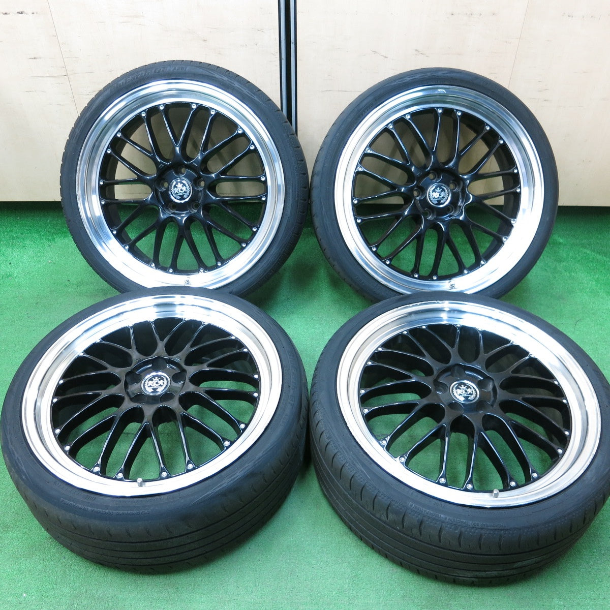 *送料無料* 4本価格！20年★プリウス等 Lehrmeister BRUNELLO 225/35R19 ヨコハマ BluEarth-GT AE51 レアマイスター PCD100/5H★4042803KMノ