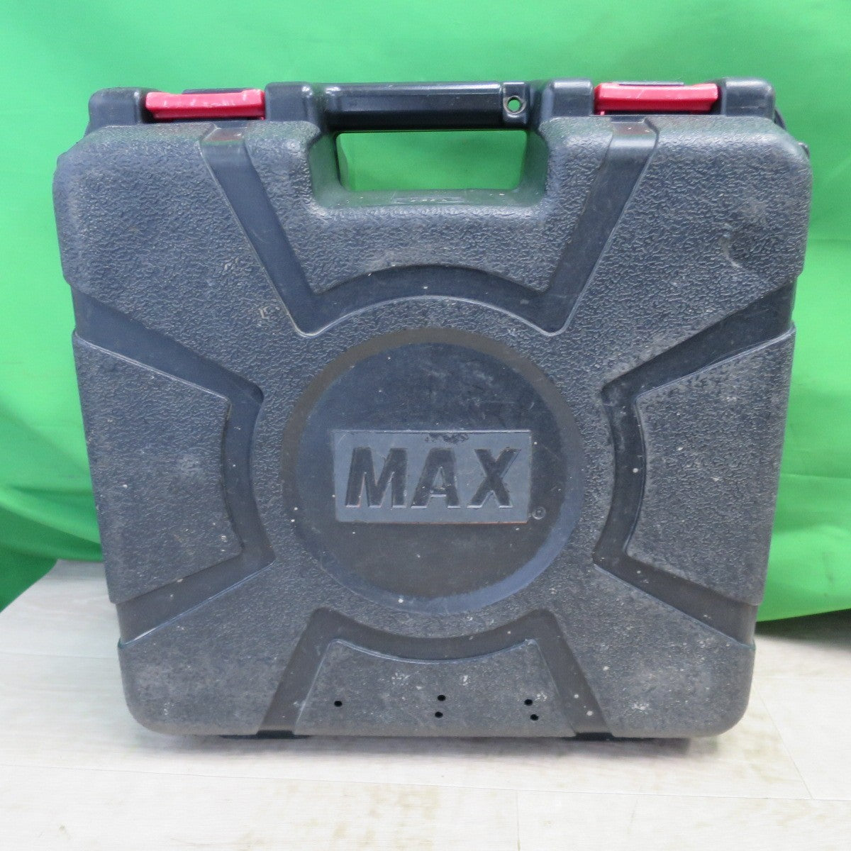 [送料無料] ☆MAX マックス 充電式 フィニッシュ ネイラ TJ-35FN2 電動 工具 TJ-35FN1-BC/50A ジャンク品☆