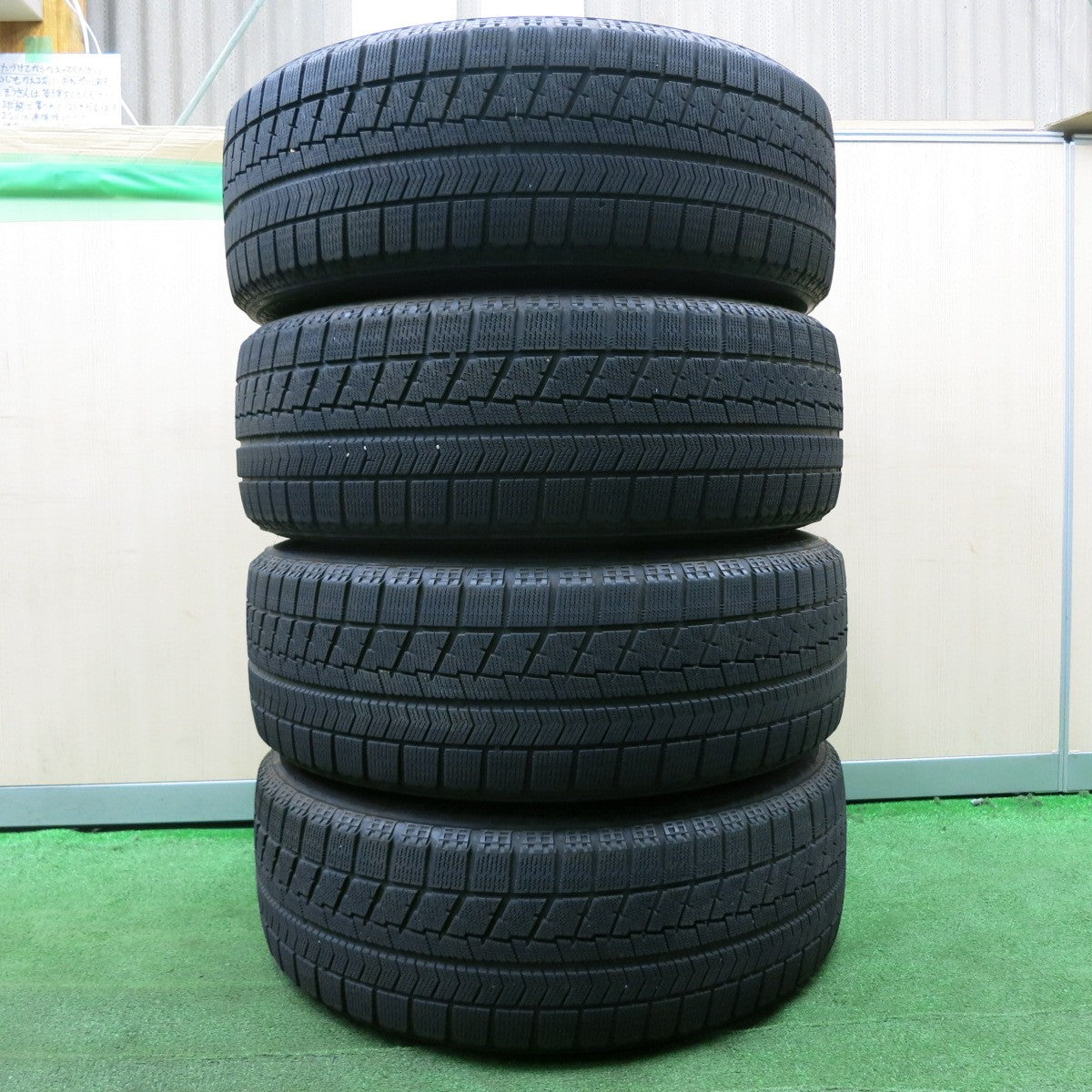 *送料無料* 4本価格★BMW 等 MAK FF SERIES 225/60R18 スタッドレス ブリヂストン ブリザック RFT 18インチ PCD112/5H★4042603NJス