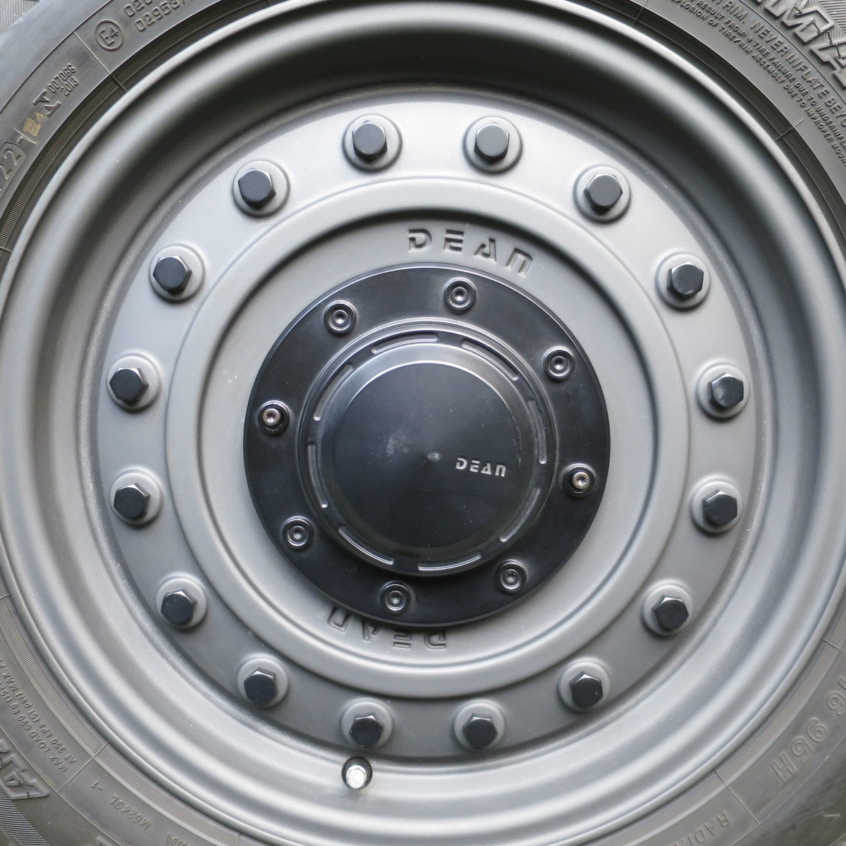 [送料無料] バリ溝！22年！キレイ！9.5分！1本★DEAN COLORADO 215/60R16 ヨコハマ ジオランダー A/T G015 ディーン コロラド 16インチ PCD112 120/5H マルチ★5031102Hノ