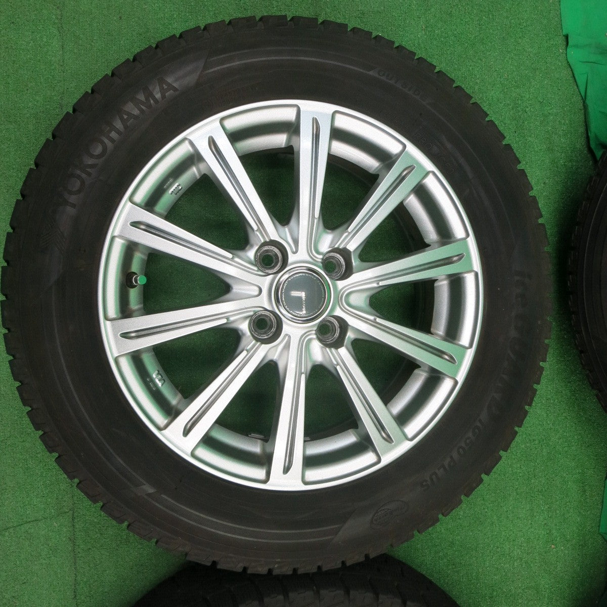 *送料無料* バリ溝！キレイ！9.5分★スタッドレス 185/65R15 ヨコハマ アイスガード iG50 プラス MiLLOUS ミルアス 15インチ PCD100/4H★4042905ナス