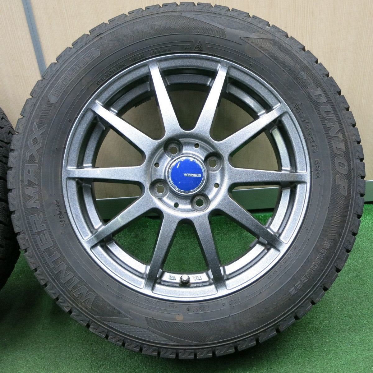 *送料無料* キレイ！21年★スタッドレス 185/65R15 ダンロップ ウインターマックス WM02 WINNERS ウィナーズ 15インチ  PCD100/4H★4051804NJス