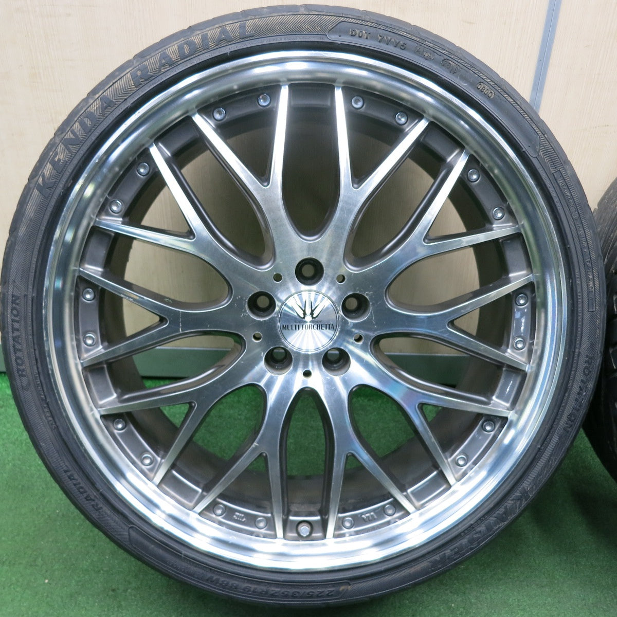 *送料無料* バリ溝！9.5分★LOXARNY MULTI FORCHETTA 225/35R19 ケンダ ラジアル カイザー ロクサーニ 19インチ PCD114.3/5H★4032505TNノ