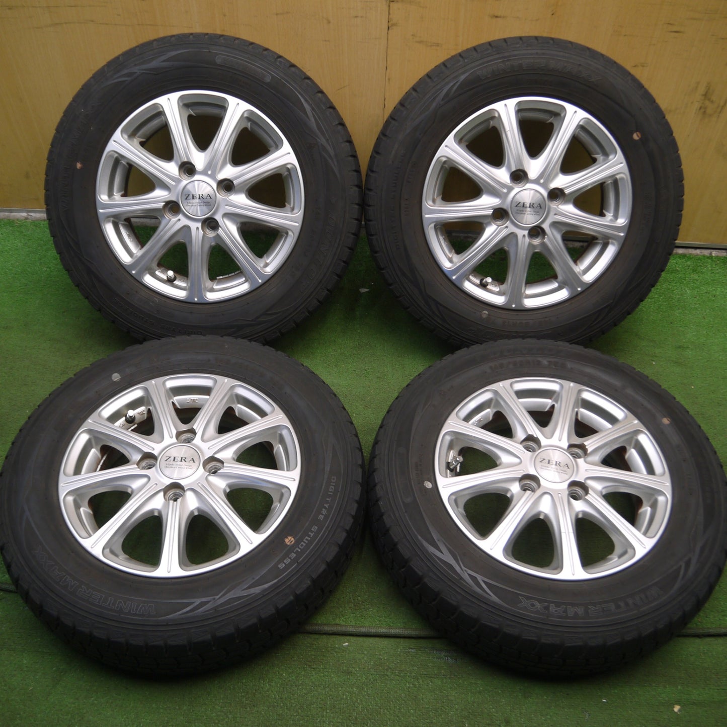 *送料無料* 4本価格★スタッドレス 145/80R13 ダンロップ ウインターマックス WM01 ZERA 13インチ PCD100/4H★4040207Hス