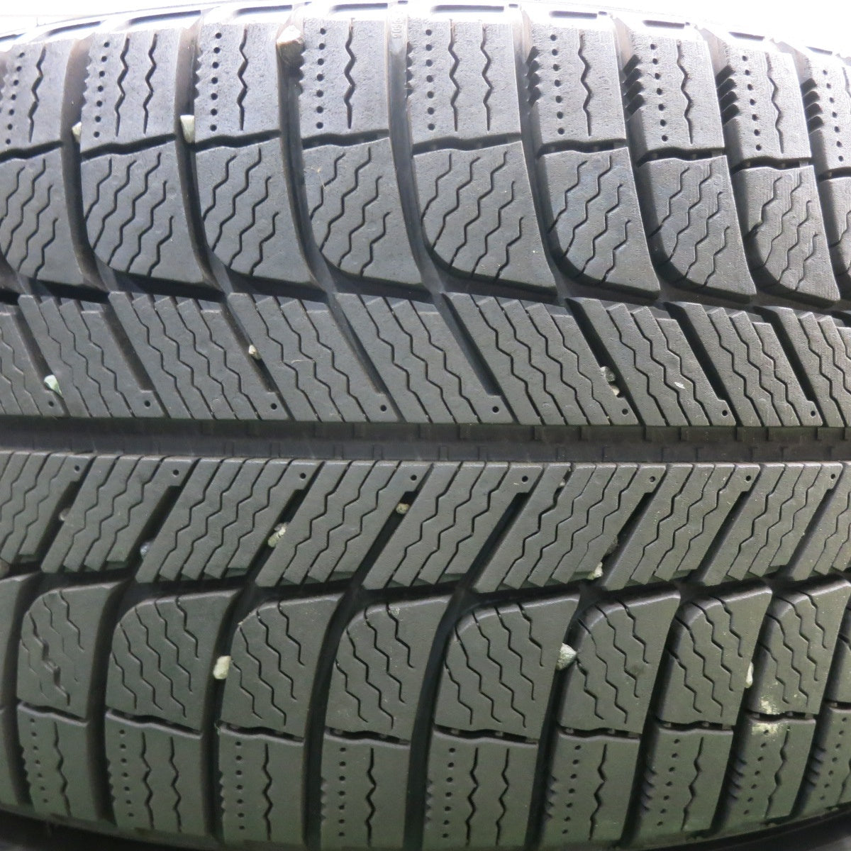 *送料無料* バリ溝！9.5分★スタッドレス 235/50R18 ミシュラン X-ICE3+ WAREN ヴァーレン 18インチ PCD114.3/5H★4061105HAス