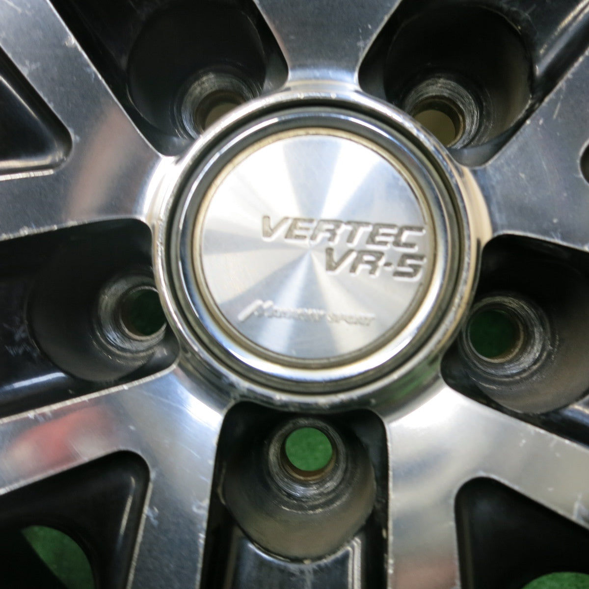 [送料無料] 4本価格★VERTEC VR-5 MANARAY SPORT 17インチ ホイール ヴァーテック マナレイスポーツ 17×7J  PCD100/5H★4101812SYホ