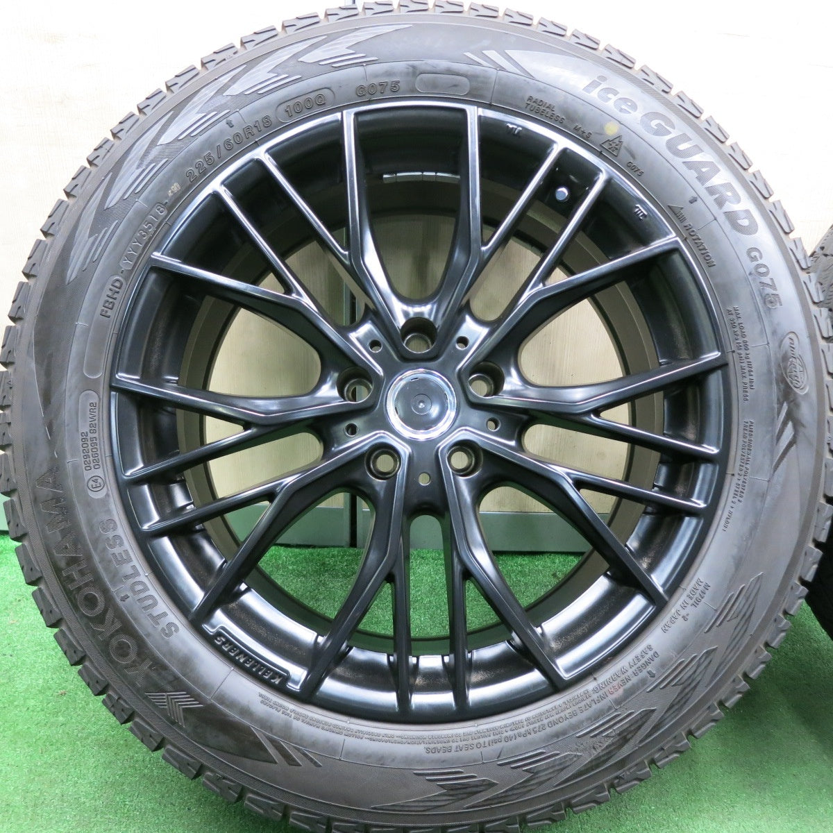 *送料無料* バリ溝！キレイ！9.5分★BMW等 KELLENERS エルツ 225/60R18 スタッドレス ヨコハマ アイスガード G075 ケレナーズ PCD112/5H★4060106HAス