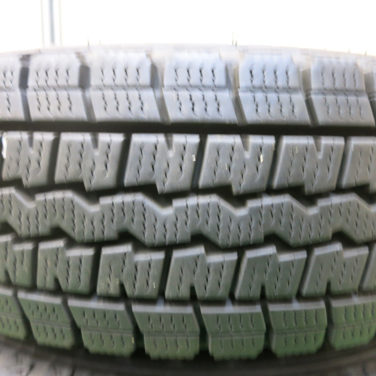 [送料無料] バリ溝！21年！キレイ！9.5分★スタッドレス 155/80R14 ダンロップ ウインターマックス SV01 SIBILLA NEXT W5 シビラ PCD100/4H★4101803SYス