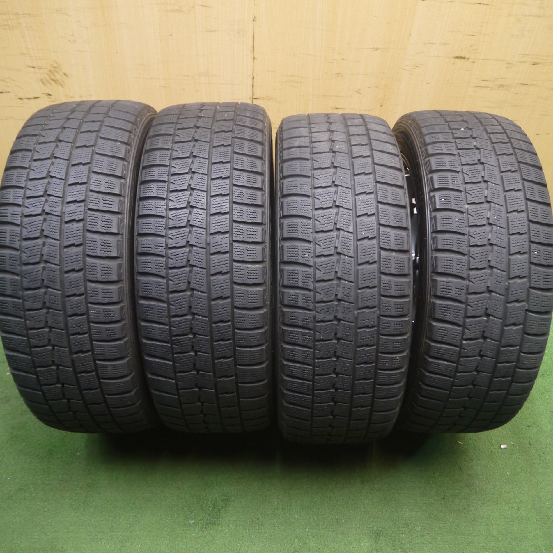 送料無料* バリ溝！キレイ！8.5分☆Carlsson CR 1/11 EVO 225/45R17 スタッドレス ダンロップ ウインターマ |  名古屋/岐阜の中古カー用品・工具の買取/販売ならガレージゲット