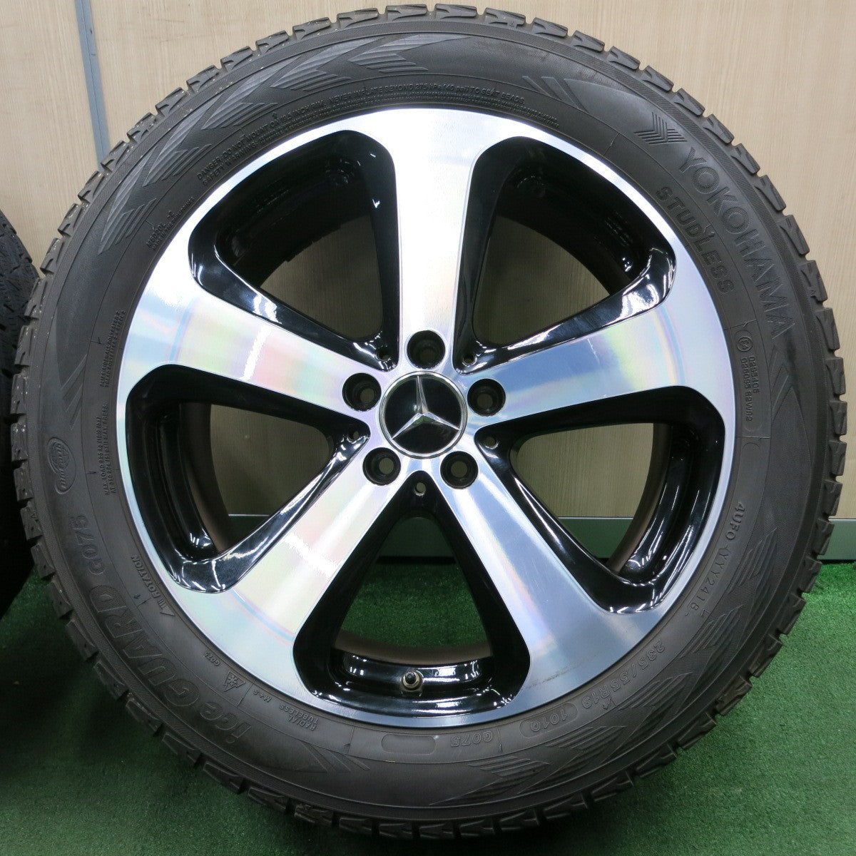 *送料無料* キレイ★ベンツ X253 GLCクラス 純正 235/55R19 スタッドレス ヨコハマ アイスガード G075 19インチ PCD112/5H★4061404NJス