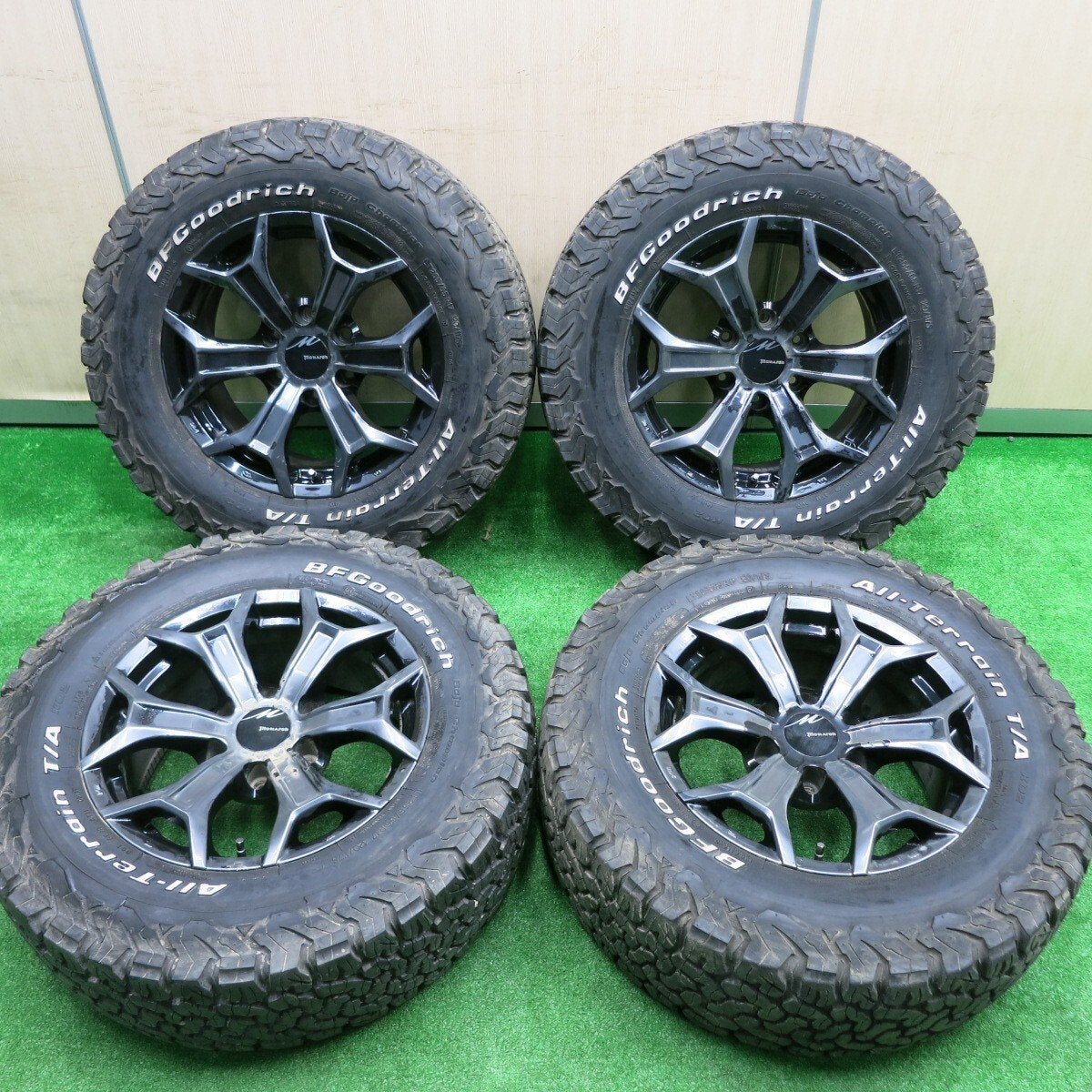 [送料無料] 4本価格★monarch モナーク 265/65R17 120/117S BFグッドリッチ All-Terrain KO2 17インチ PCD139.7/6H★4091204HAノ