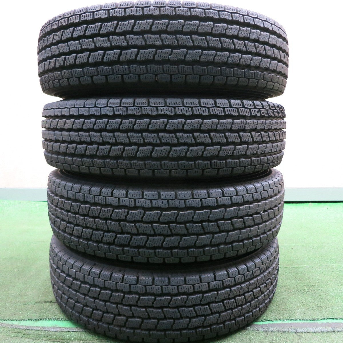 *送料無料* バリ溝！9.5分★トヨタ ピクシス バン 純正 スチール 145/80R12 80/78N スタッドレス ヨコハマ アイスガード  iG91 PCD100/4H★4042104HAス