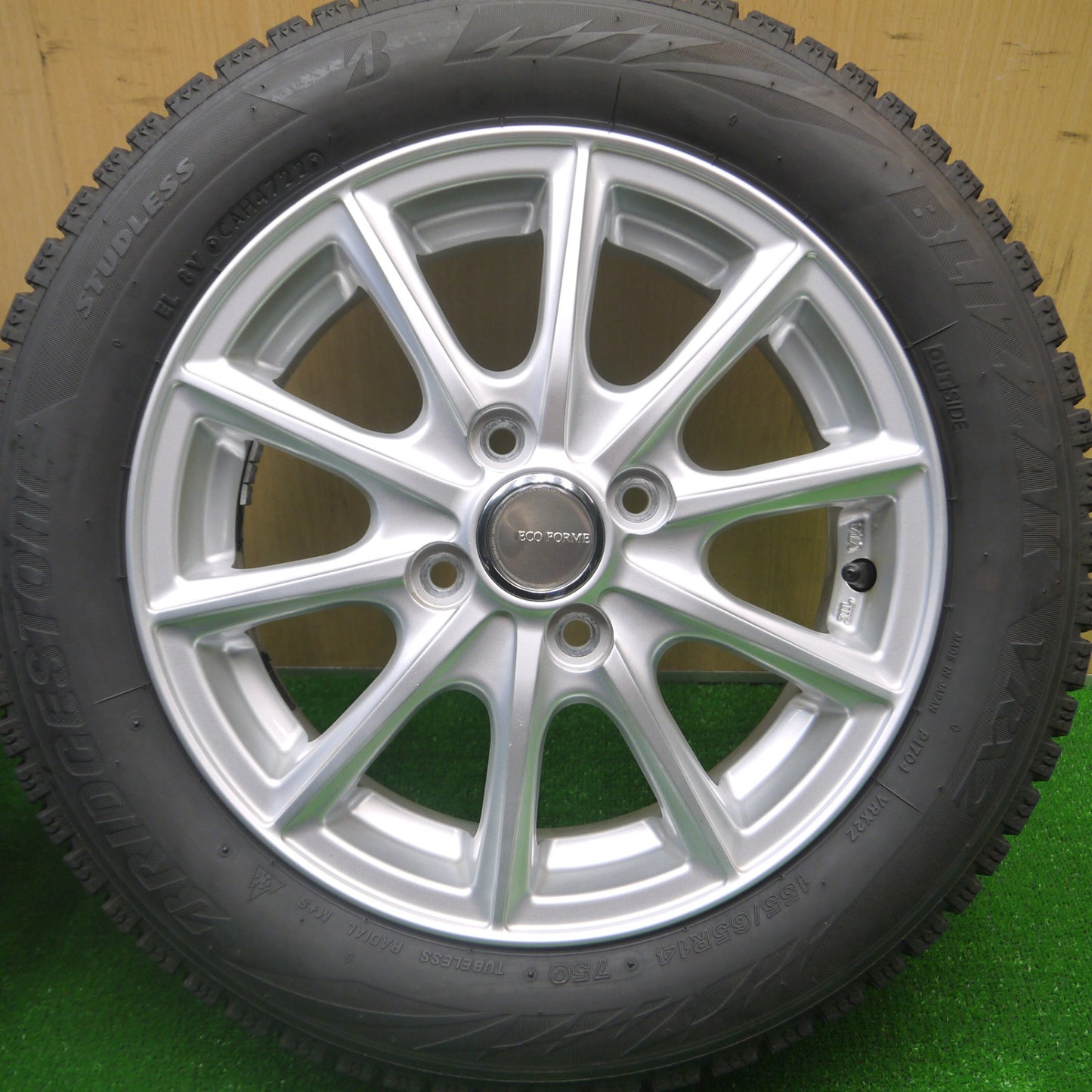 *送料無料* バリ溝！22年！ほぼ10分★スタッドレス 155/65R14 ブリヂストン ブリザック VRX2 ECO FORME エコフォルム 14インチ PCD100/4H★4080501Hス