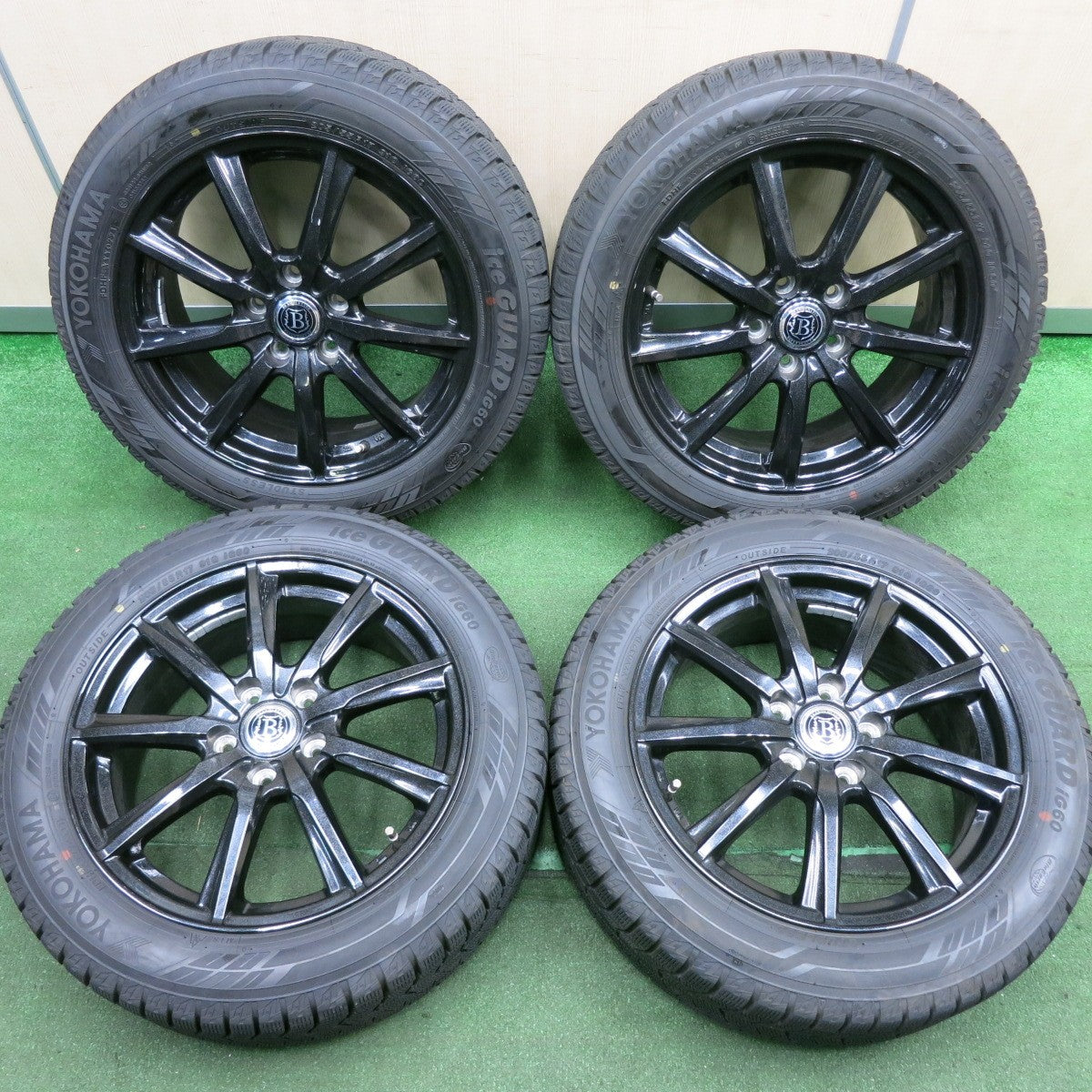 *送料無料* 超バリ溝！21年！キレイ！ほぼ10分★スタッドレス 205/55R17 ヨコハマ アイスガード iG60 BRANDLE-LINE ブランドルライン 17インチ PCD114.3/5H★4033005HAス