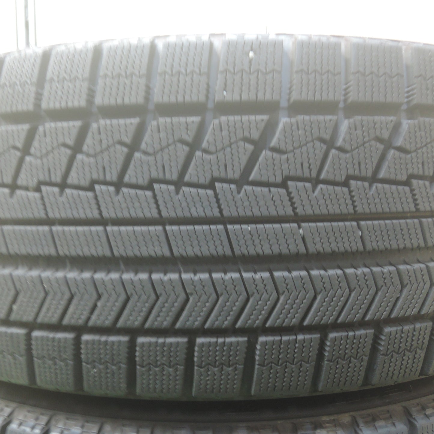 *送料無料* バリ溝！21年！9.5分★レクサス LS用 245/45R20 スタッドレス ブリヂストン ブリザック RFT Lefinada MOTION1 レフィナーダ PCD120/5H★4070401SYス