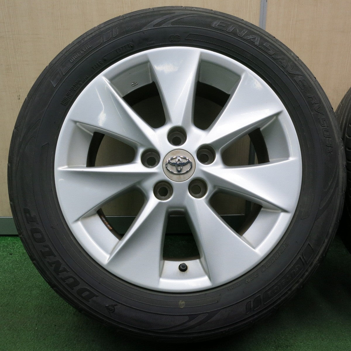 *送料無料* バリ溝！8.5分★トヨタ 20系 アルファード 純正 215/60R17 ダンロップ エナセーブ RV503 17インチ PCD114.3/5H★4040310NJノ