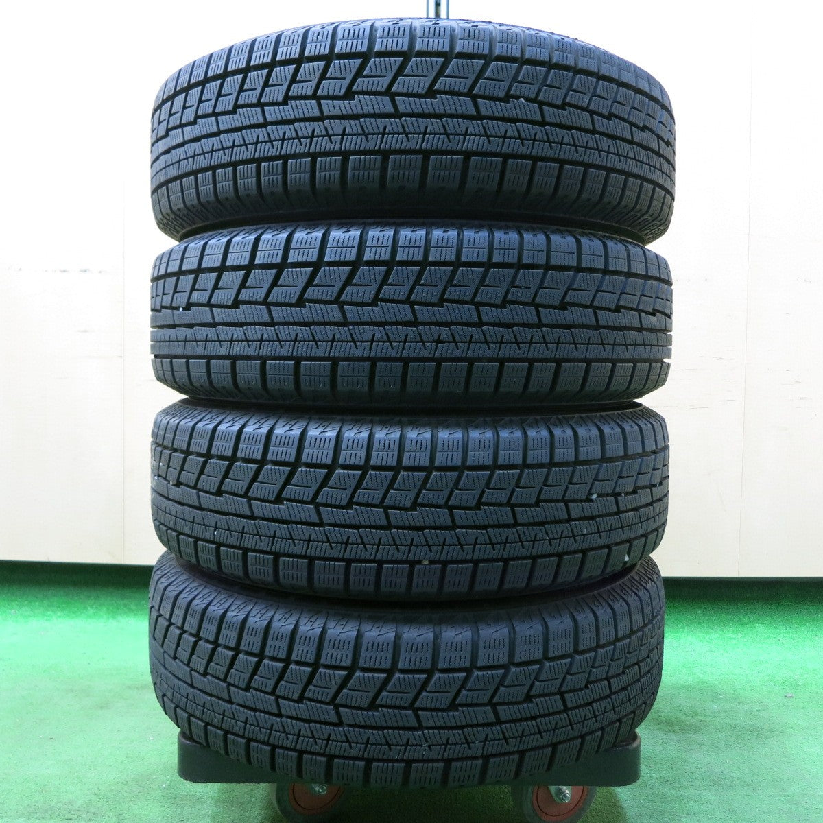 *送料無料* バリ溝！ほぼ10分★スタッドレス 165/65R14 ヨコハマ アイスガード iG60 VAGGIO 14インチ PCD100/4H★4051002イス