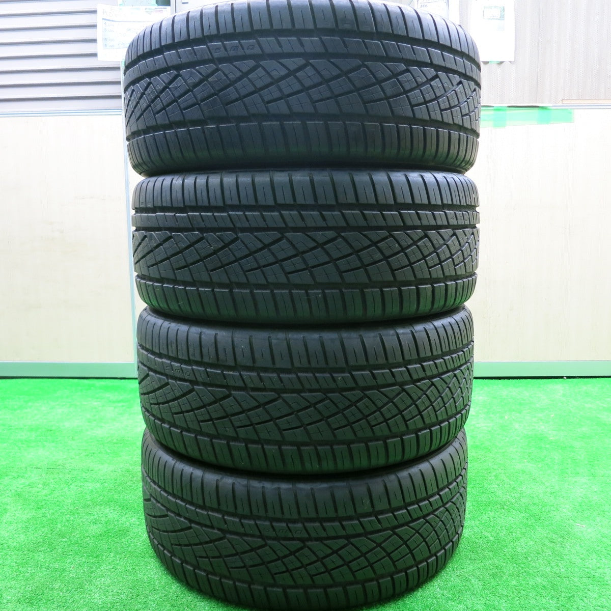 *送料無料* バリ溝！9.5分★MYRTLE 2 FACE クリムソン 245/40R20 コンチネンタル エクストリームコンタクト DWS06 マーテル PCD114.3 120/5H マルチ★4073001HAノ