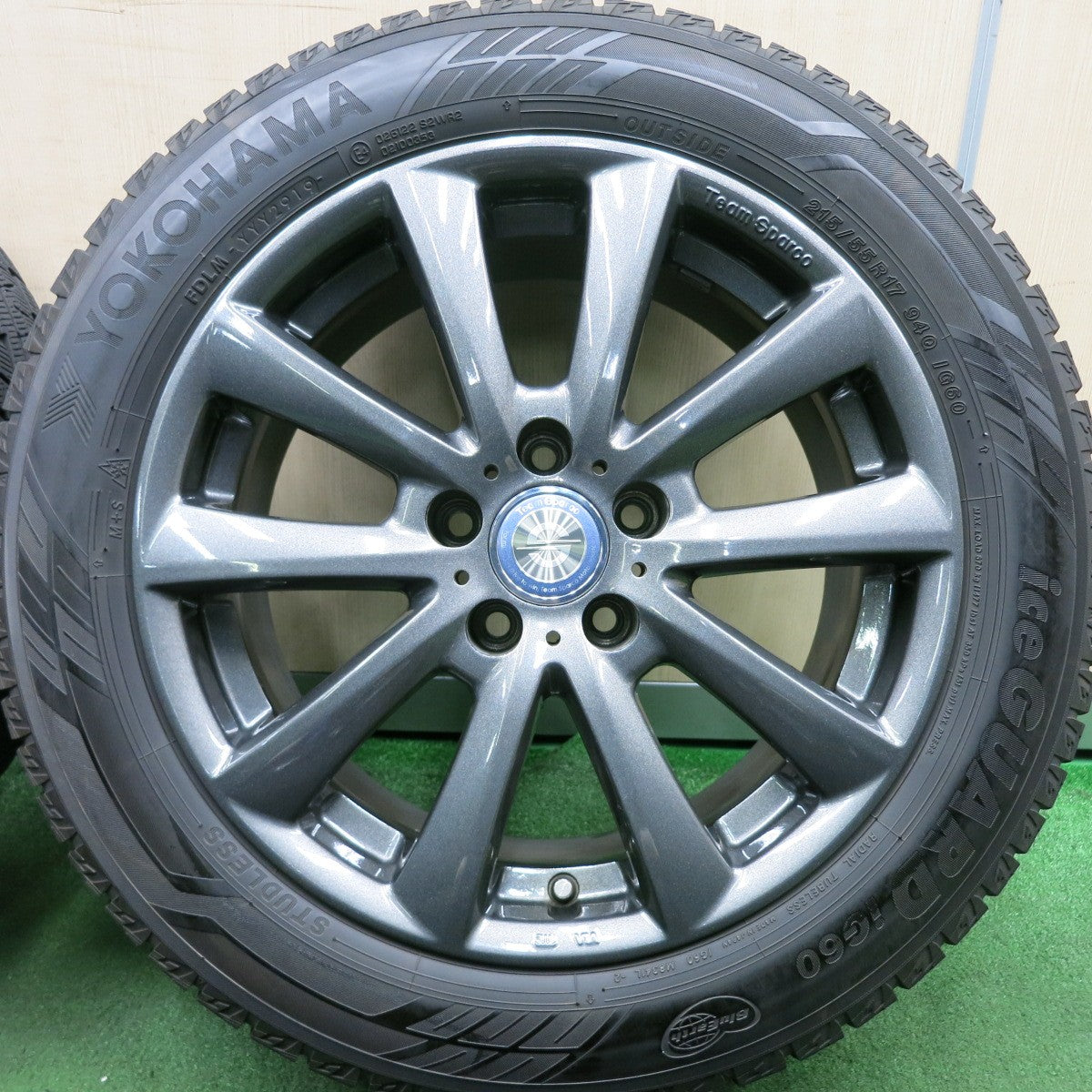 *送料無料* バリ溝！キレイ！9分★ワーゲン等 Team Sparco 215/55R17 スタッドレス ヨコハマ アイスガード iG60 チームスパルコ PCD112/5H★4053101HAス