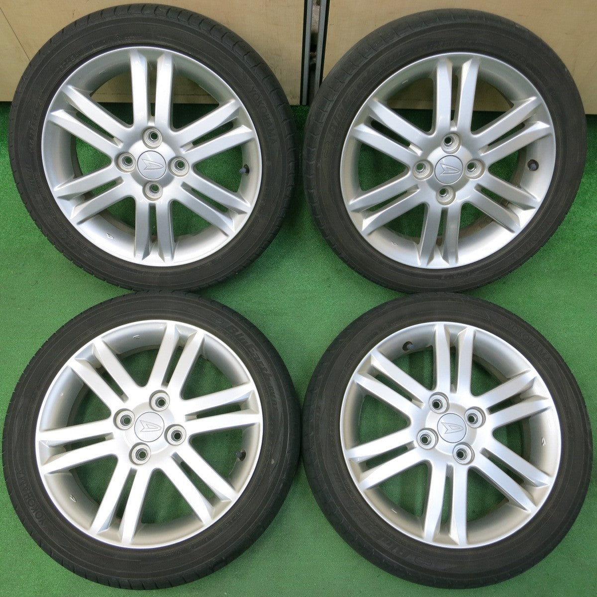 *送料無料* キレイ★ダイハツ タント カスタム 純正 165/55R15 ヨコハマ ブルーアース RV-01 15インチ PCD100/4H★4040606イノ