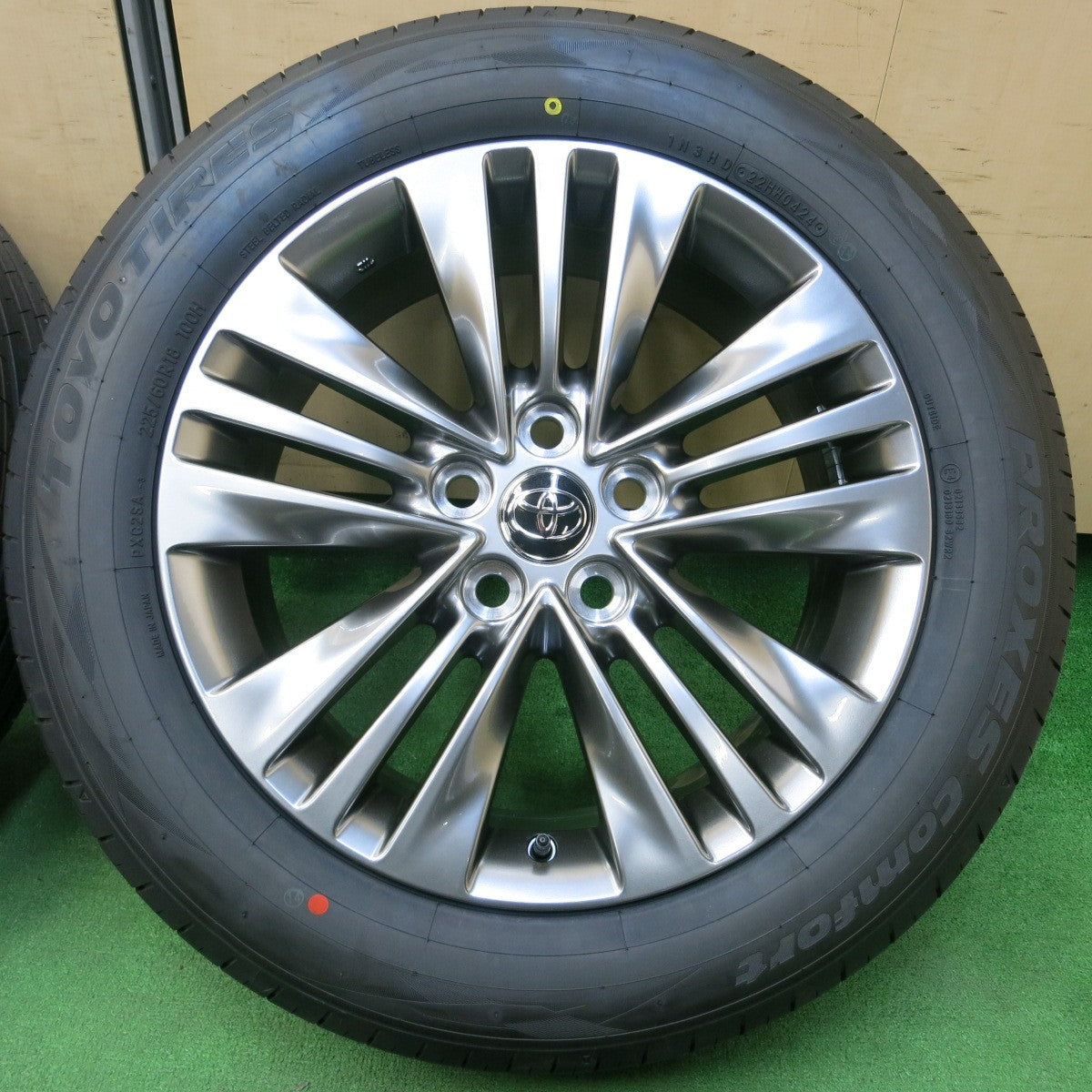 送料無料* 新車外し！24年☆トヨタ 40系 アルファード 純正 225/60R18 トーヨー プロクセス comfort 18インチ P |  名古屋/岐阜の中古カー用品・工具の買取/販売ならガレージゲット