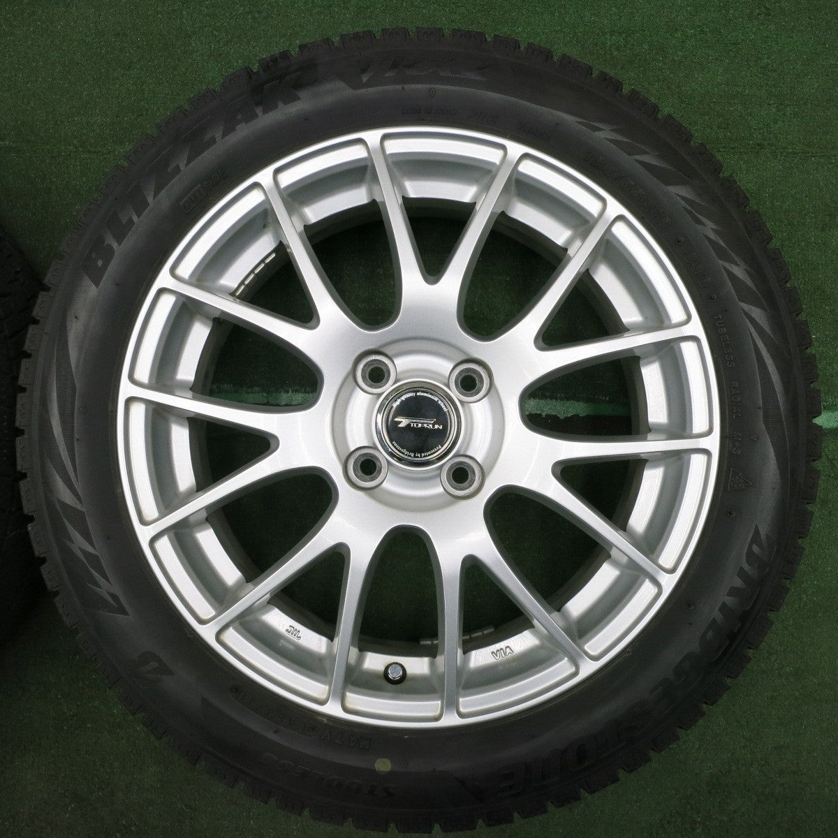 *送料無料* キレイ★スタッドレス 185/55R16 ブリヂストン ブリザック VRX2 TOPRUN トップラン 16インチ PCD100/4H★4052101NJス