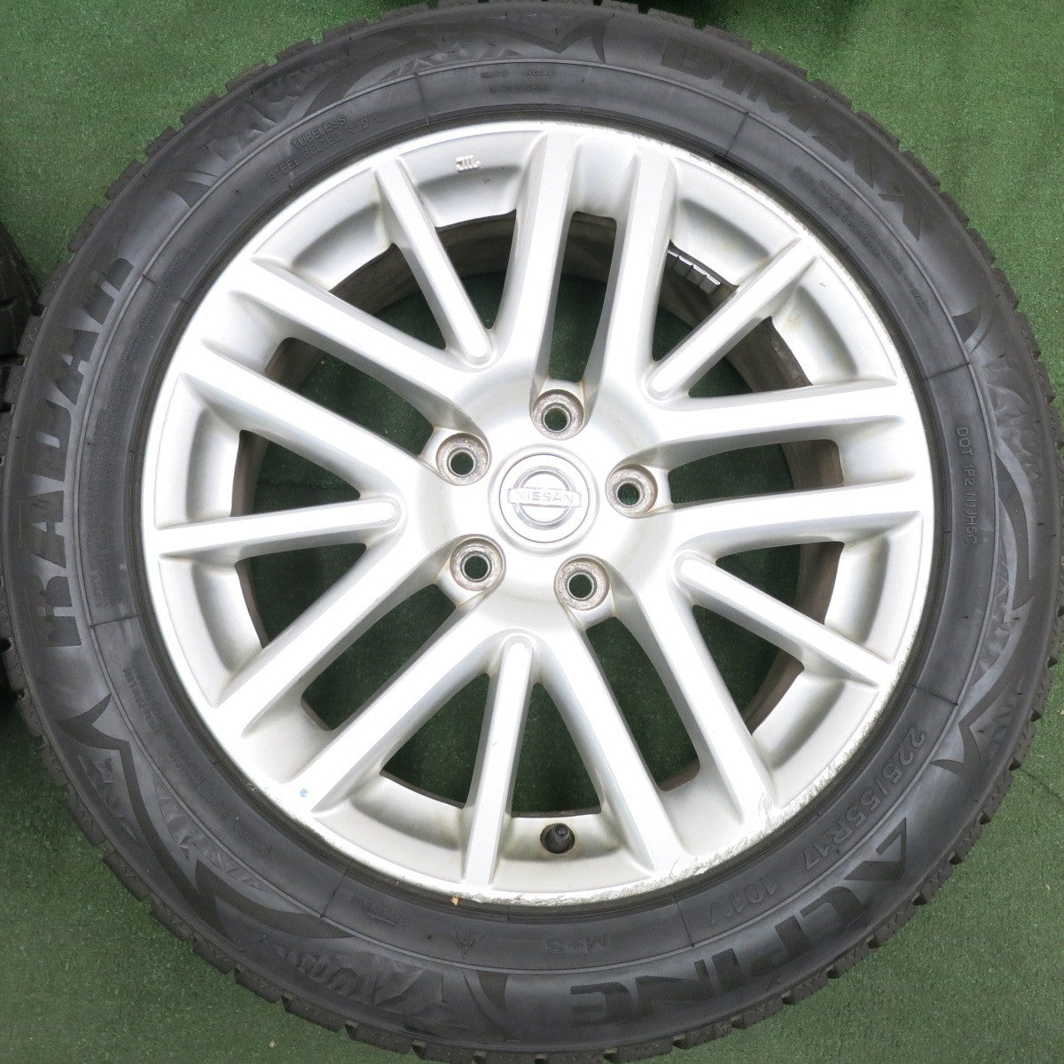 *送料無料* バリ溝！ほぼ10分★日産 Y50 フーガ 純正 225/55R17 スタッドレス レーダー DIMAX ALPINE 17インチ PCD114.3/5H★4062603HAス