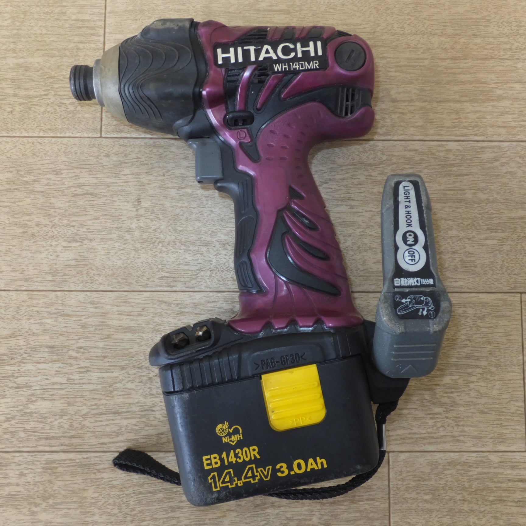 [送料無料] ★日立 HITACHI コードレスインパクトドライバ WH14DMR 2RCK DC14.4V　バッテリ 1個★