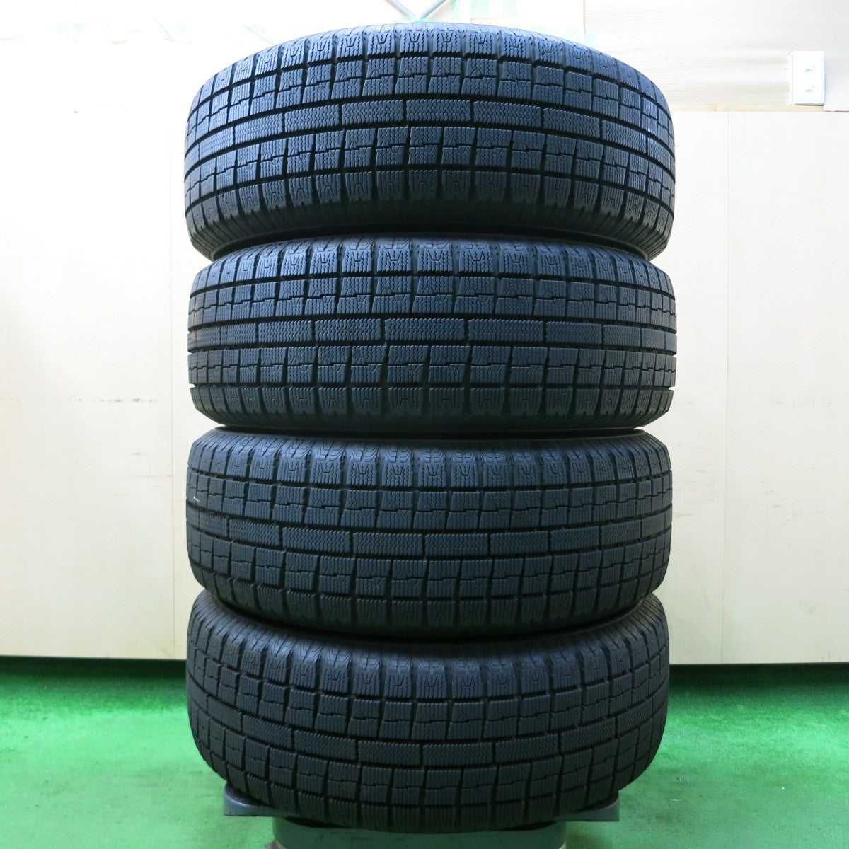 *送料無料* バリ溝！キレイ！9.5分★スタッドレス 205/60R16 トーヨー ガリット G5 SCHNEIDER ATECH シュナイダー 16インチ PCD114.3/5H★4050105イス