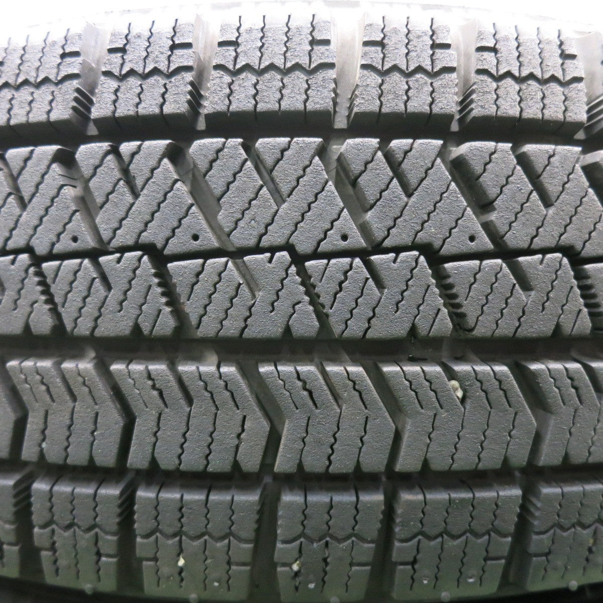 *送料無料* バリ溝！8.5分★スタッドレス 155/65R14 ブリヂストン ブリザック VRX2 FEID 14インチ PCD100/4H★4050103HAス