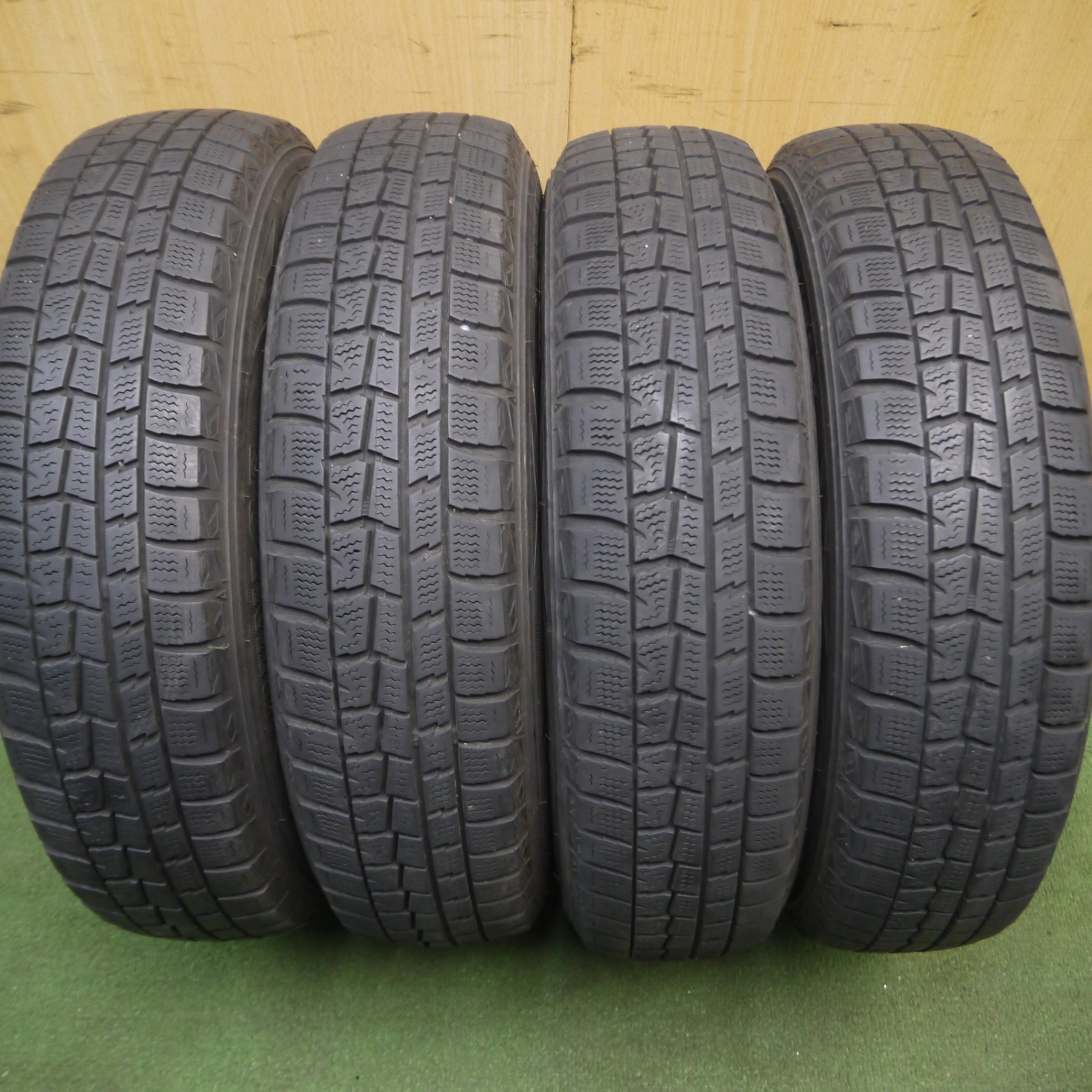 送料無料* 4本価格☆スタッドレス 145/80R13 ダンロップ ウインターマックス WM01 ZERA 13インチ PCD100/4H |  名古屋/岐阜の中古カー用品・工具の買取/販売ならガレージゲット