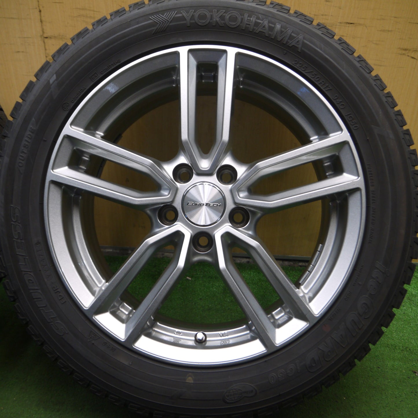 *送料無料* 超バリ溝！キレイ！ほぼ10分★ベンツ 等 EUROTECH 225/50R17 スタッドレス ヨコハマ アイスガード iG50 ユーロテック PCD112/5H★4040213Hス