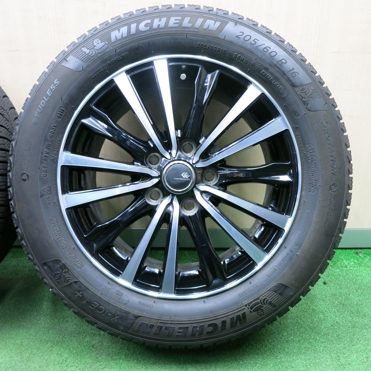 *送料無料* バリ溝！9.5分★スタッドレス 205/60R16 ミシュラン X-ICE3+ CEREBRO セレブロ 16インチ PCD114.3/5H★4032101NJス