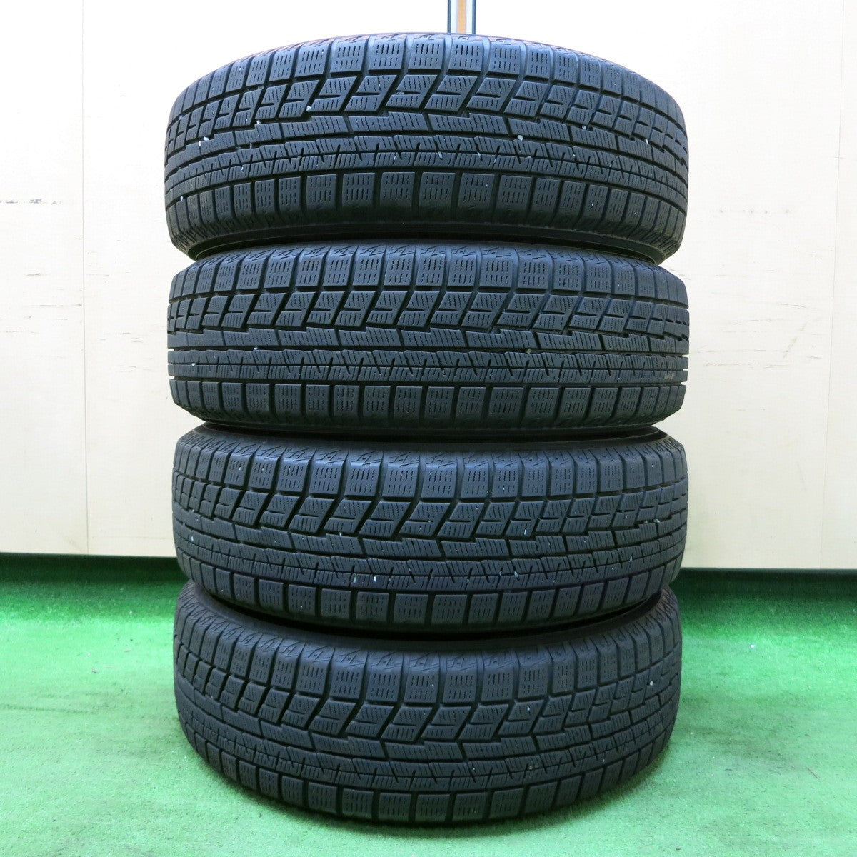 *送料無料* バリ溝！8.5分★スタッドレス 175/65R15 ヨコハマ アイスガード iG60 JOKER weds ジョーカー 15インチ PCD100/4H★4051613イス