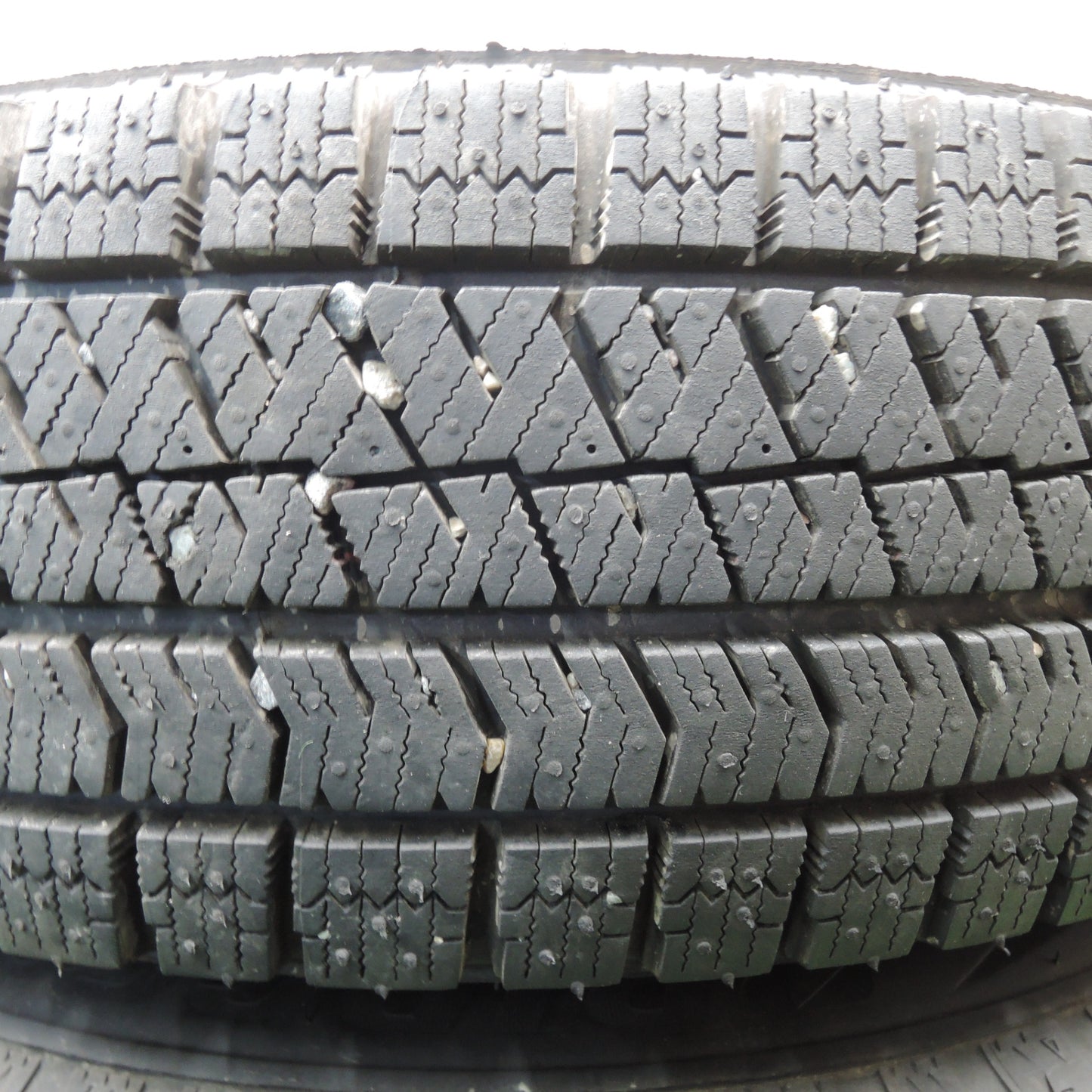 *送料無料* バリ溝！23年！キレイ！ほぼ10分★スタッドレス 175/70R14 ブリヂストン ブリザック VRX2 JOKER ジョーカー 14インチ PCD100/4H★4031505NJス